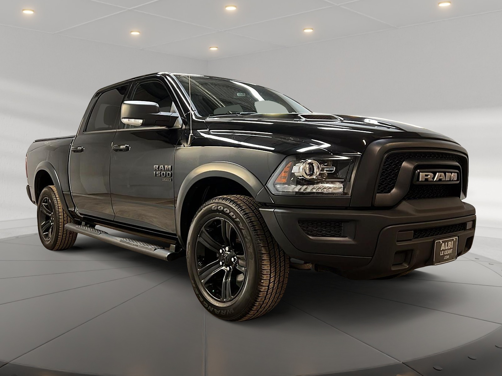 RAM 1500 Classic 2023 - Image #3