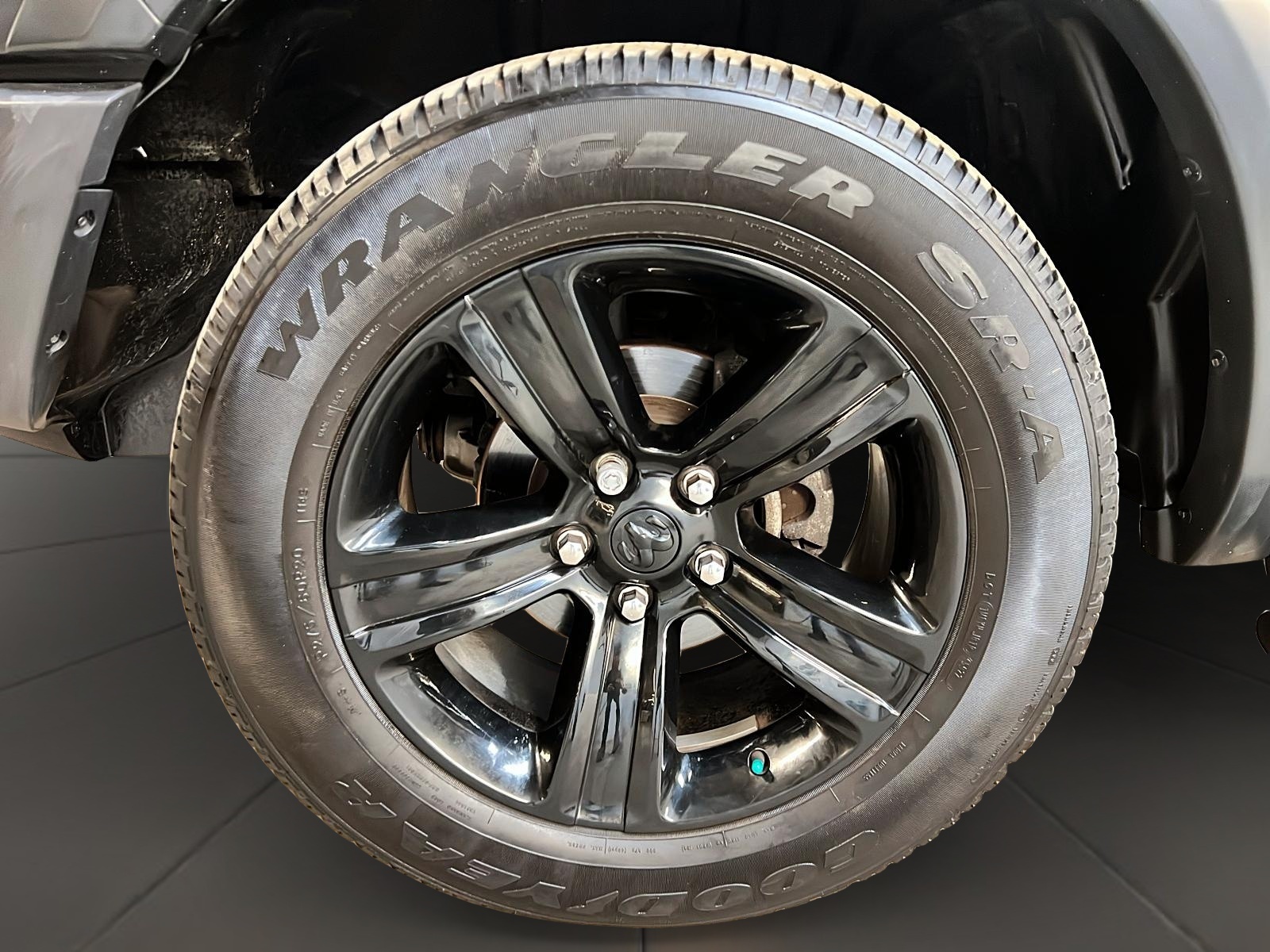 RAM 1500 Classic 2023 - Image #30