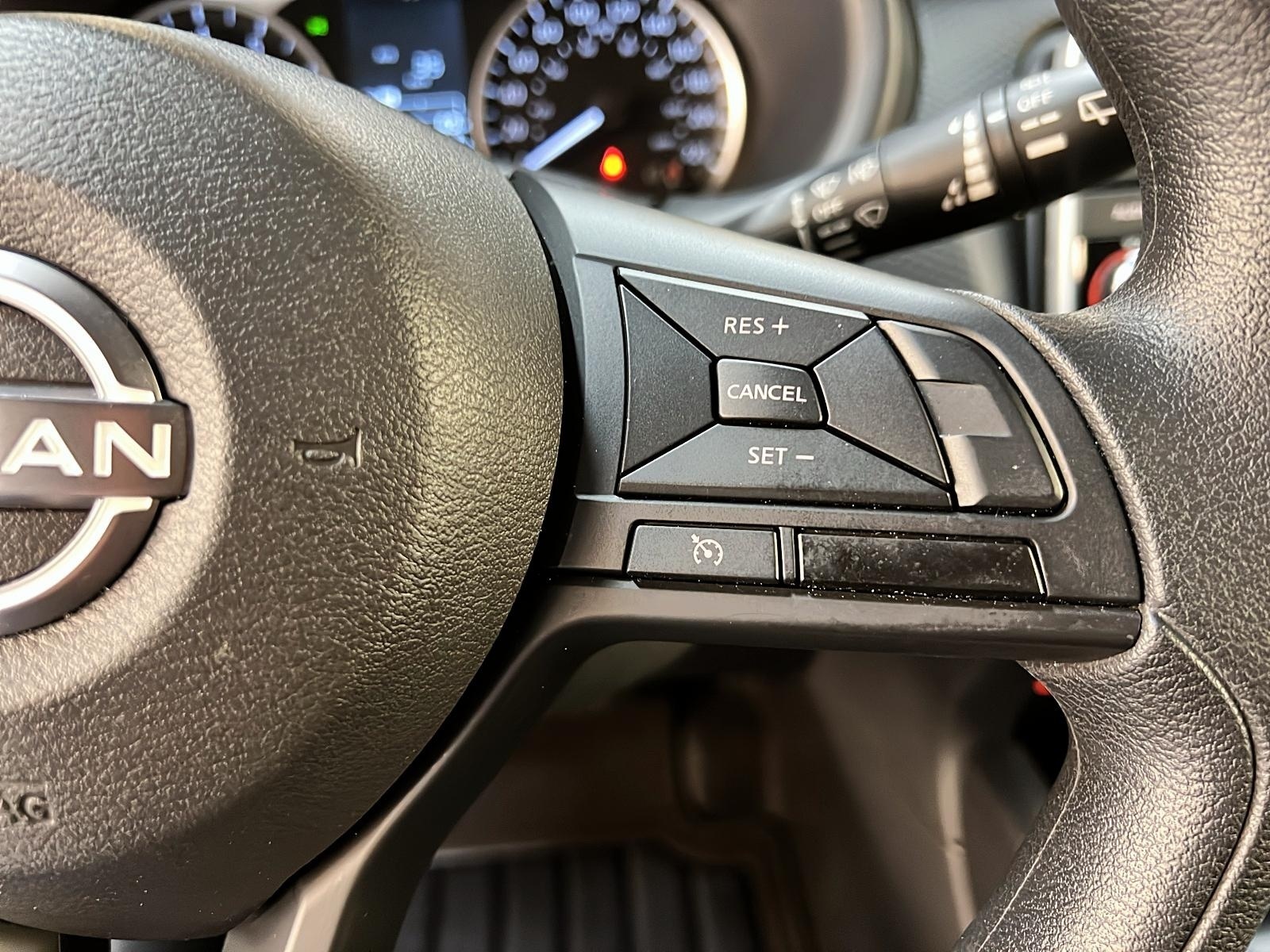 Nissan Kicks S 2024 - image #18