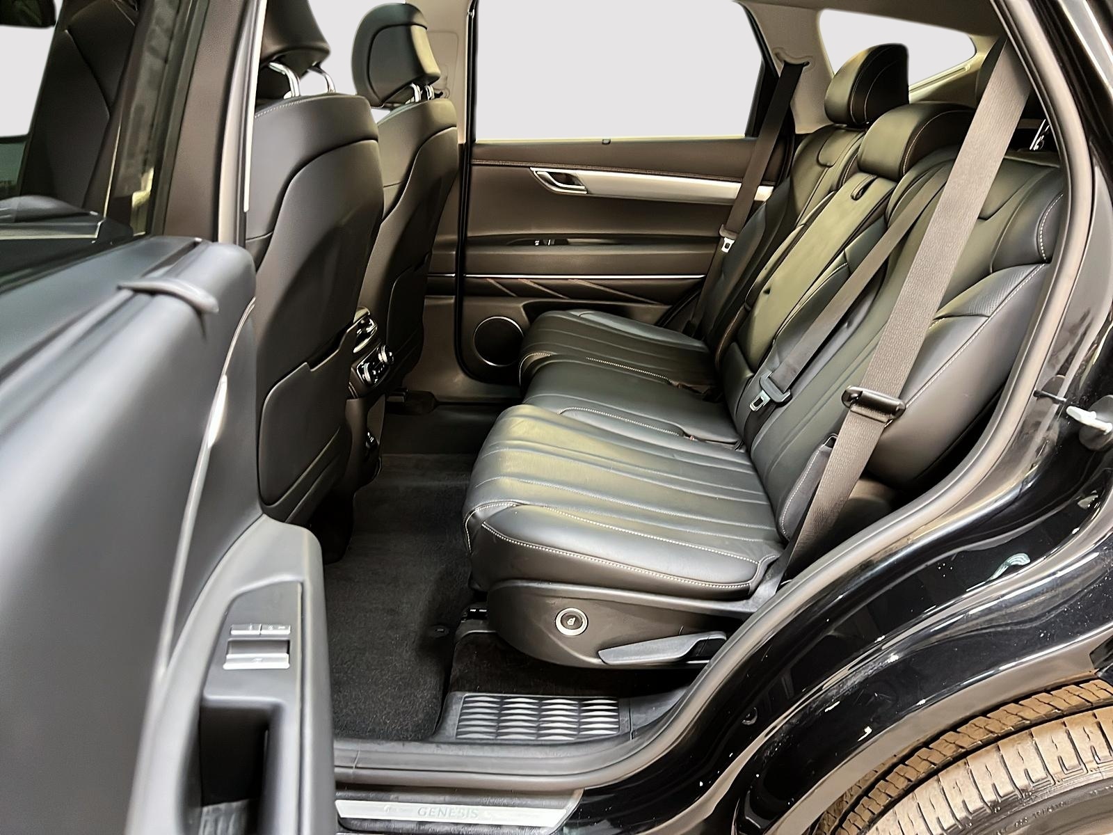 Genesis GV80 ADVANCED 2.5T  CUIR TOIT NAV 4RM 2024 - image #9