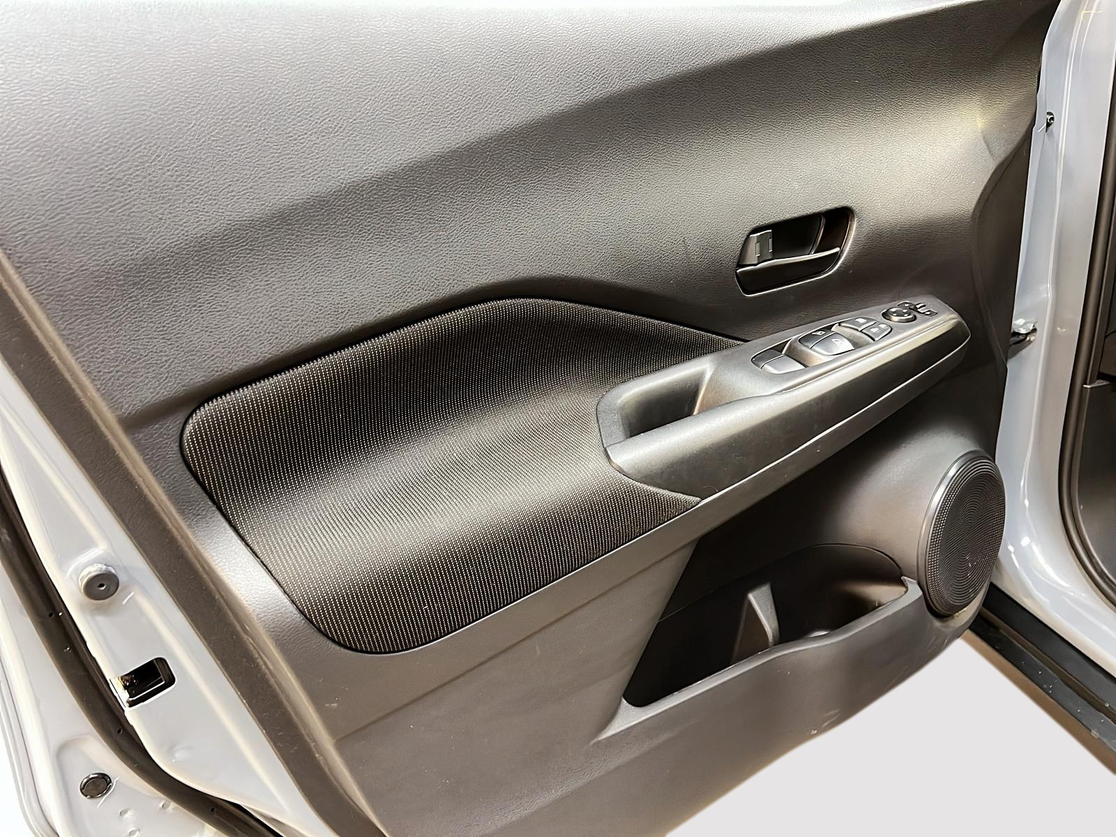 Nissan Kicks 2023 - Image #22