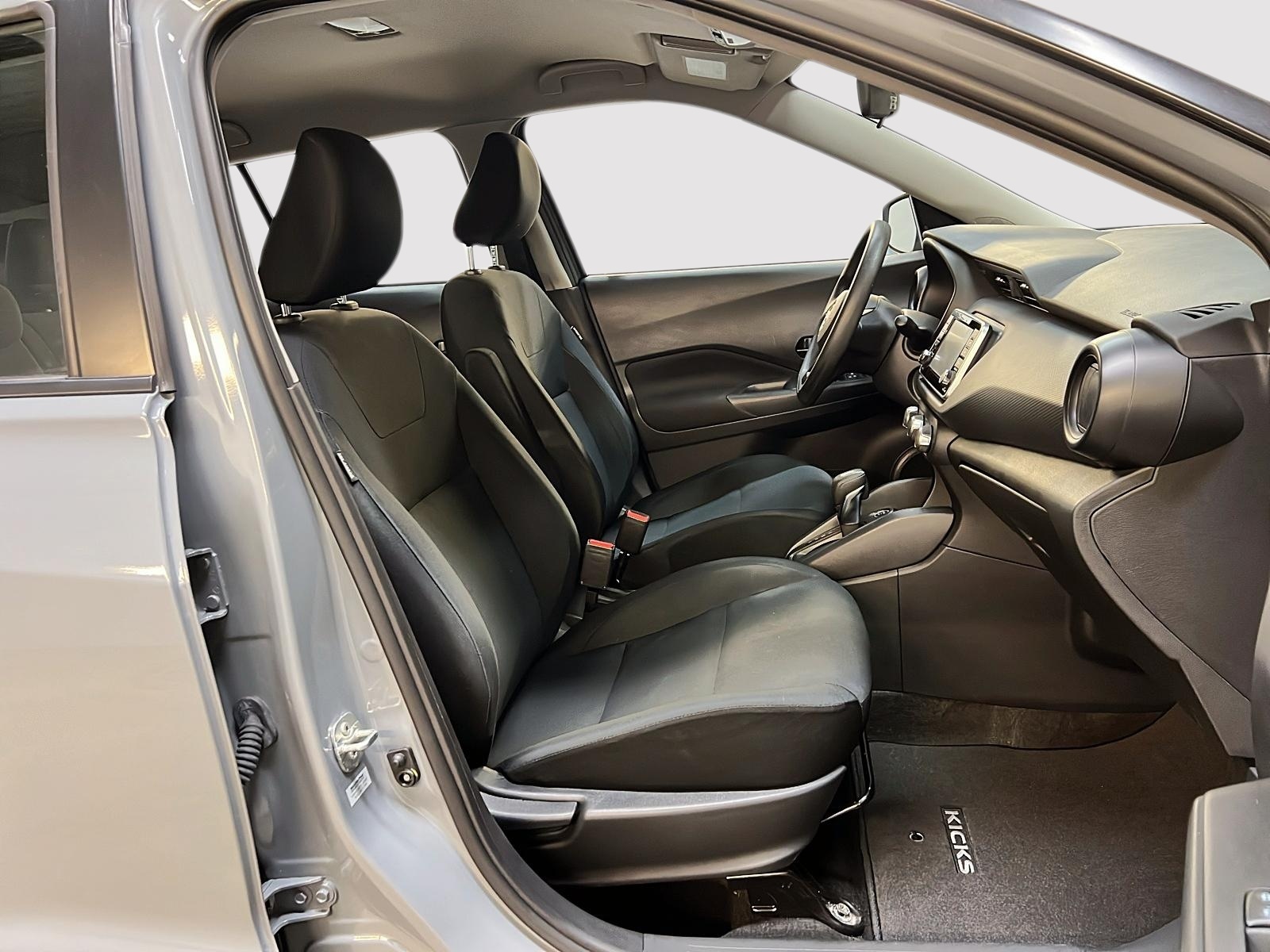 Nissan Kicks 2023 - Image #8