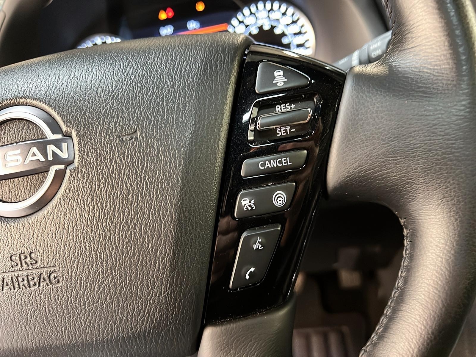 Nissan Armada SL MIDNIGHT CUIR TOIT NAV 4RM 2023 - image #23