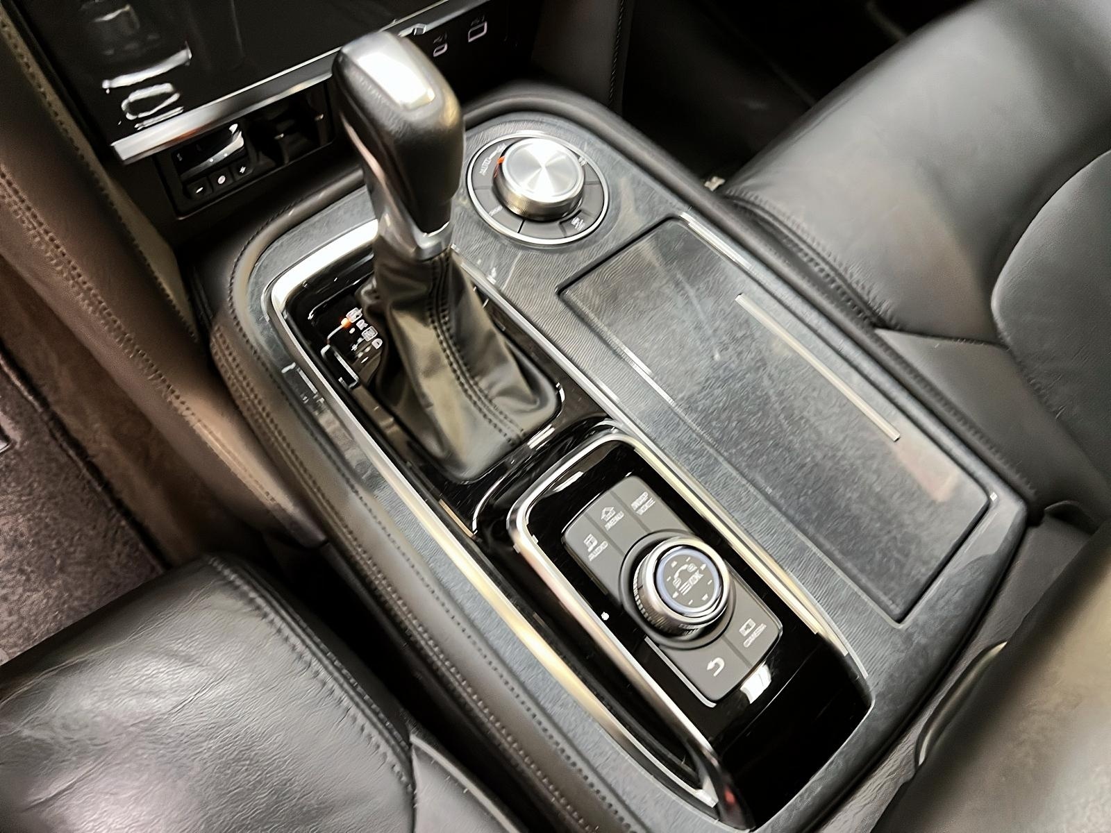 Nissan Armada SL MIDNIGHT CUIR TOIT NAV 4RM 2023 - image #17