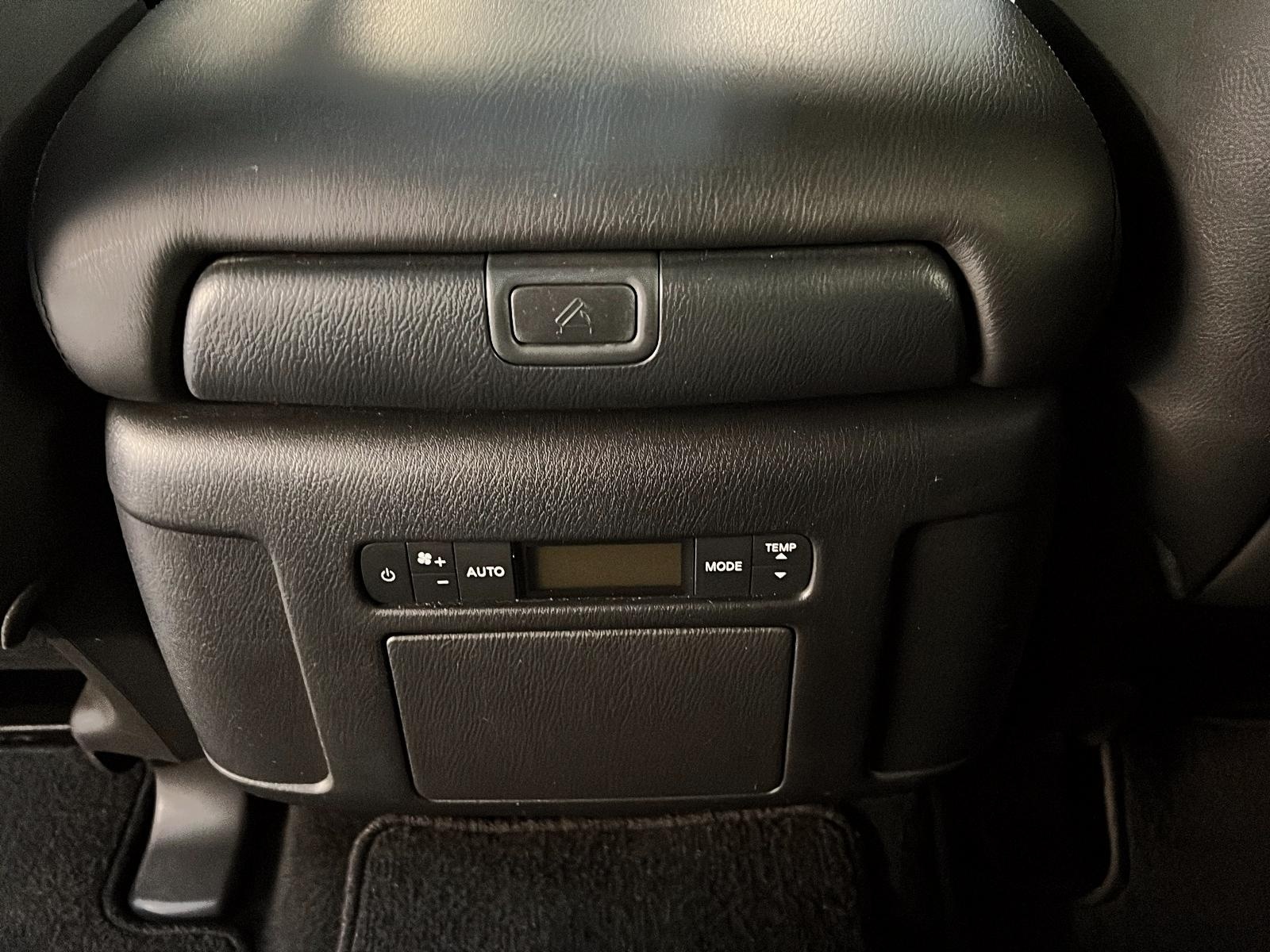 Nissan Armada SL MIDNIGHT CUIR TOIT NAV 4RM 2023 - image #12