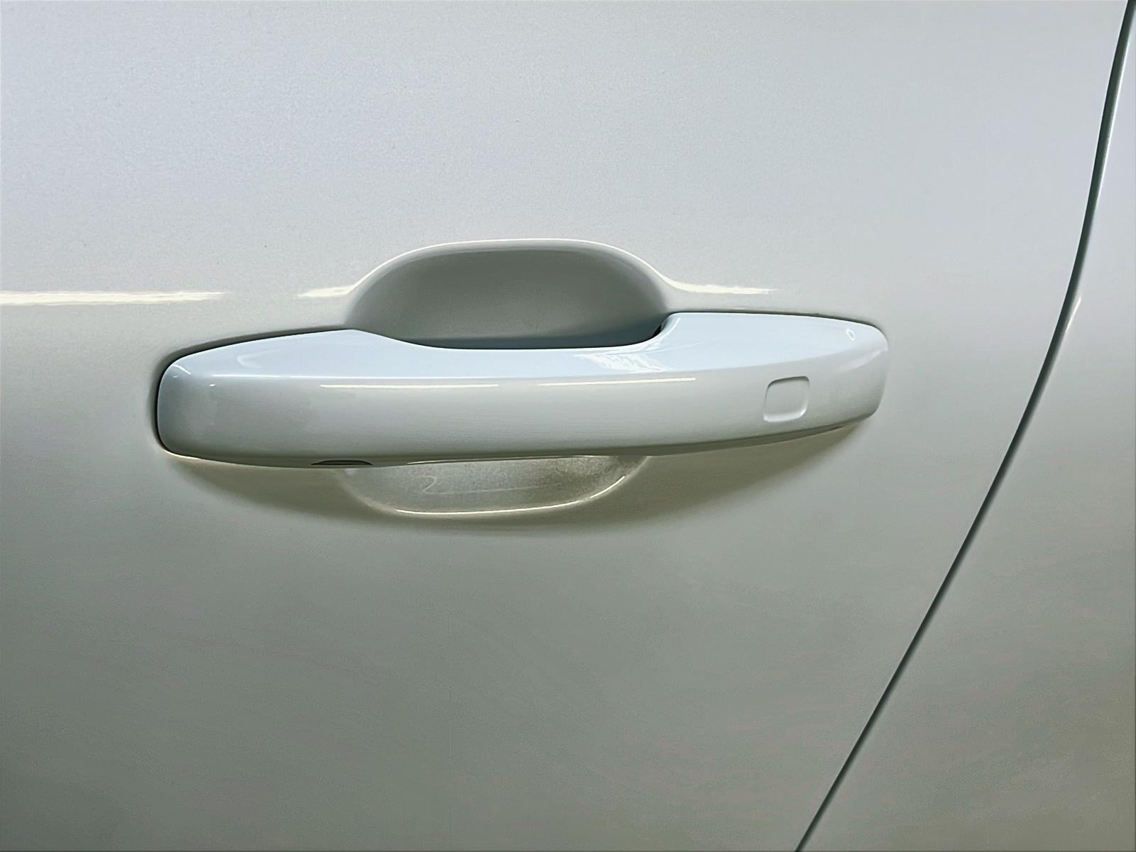 Volvo XC60 2023 - Image #27