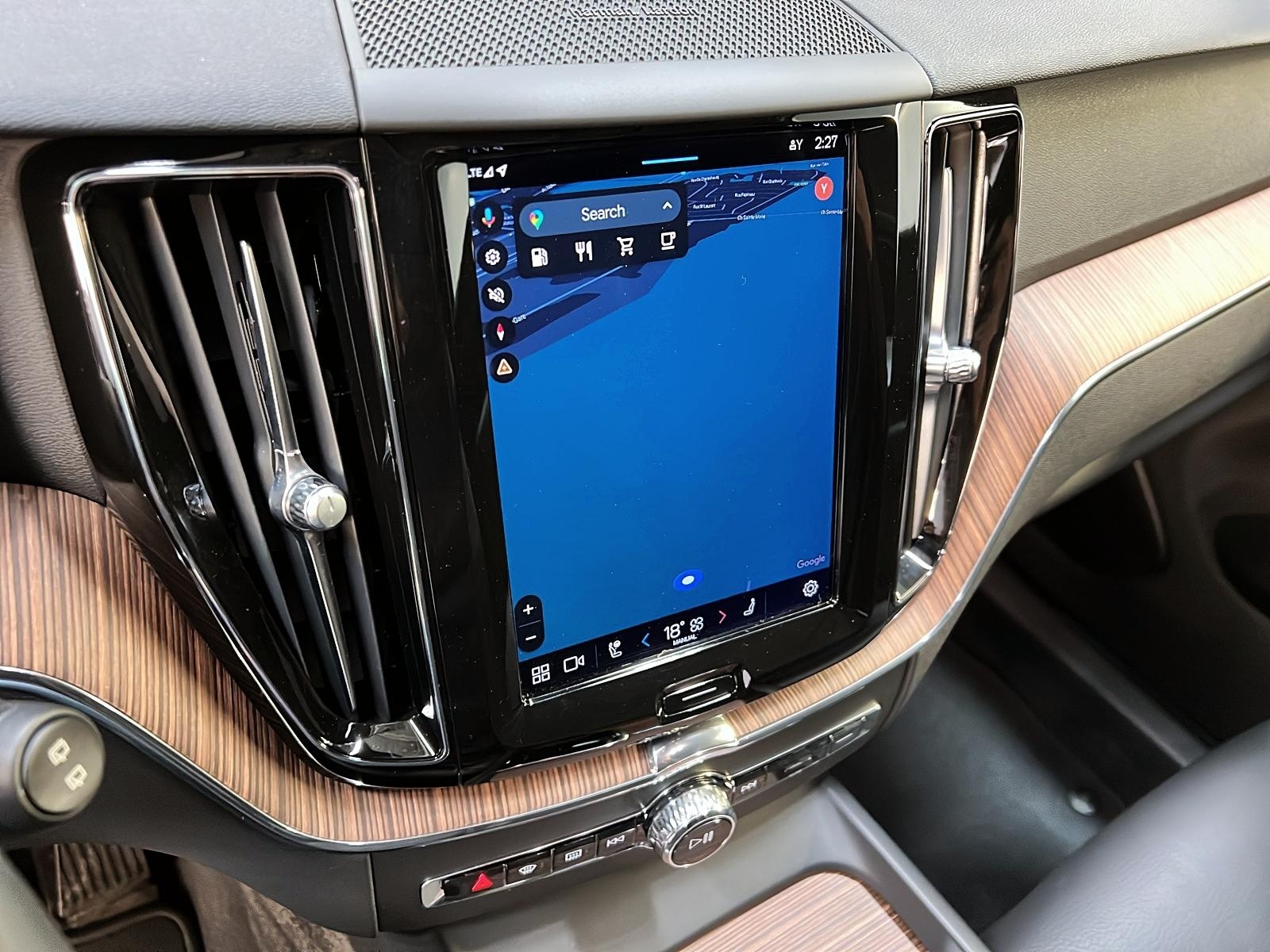Volvo XC60 2023 - Image #20