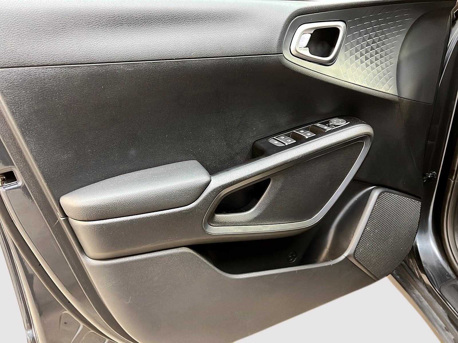 Kia Soul EX 2022 - image #21