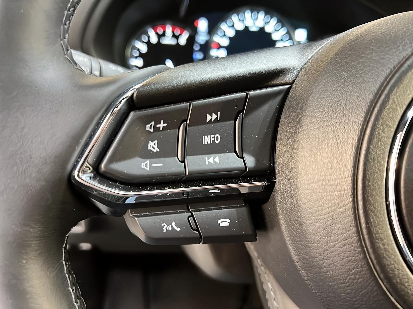 Mazda CX-5 SIGNATURE 2.5T CUIR TOIT NAV 4RM 2023 - image #22