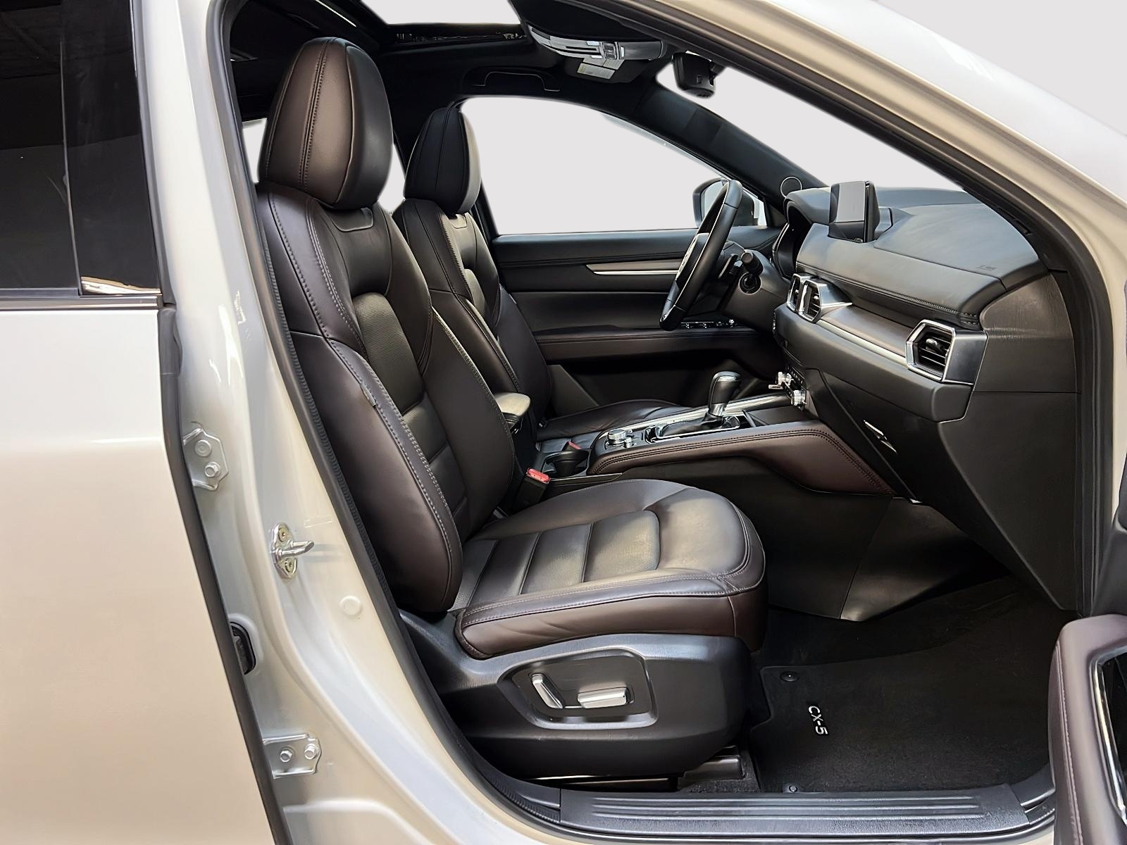 Mazda CX-5 SIGNATURE 2.5T CUIR TOIT NAV 4RM 2023 - image #8