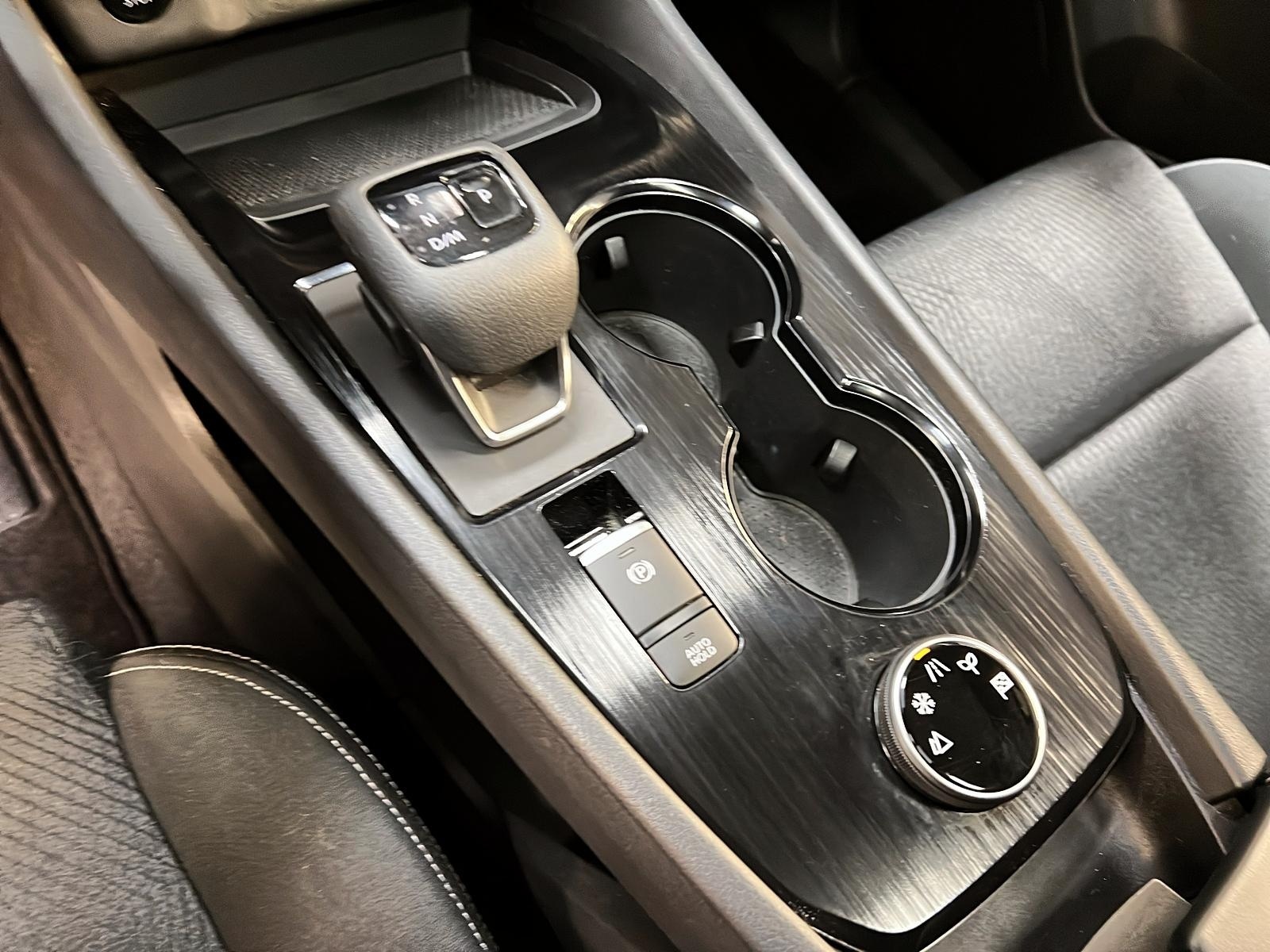 Nissan Rogue SV TOIT PANO 4RM 2024 - image #15