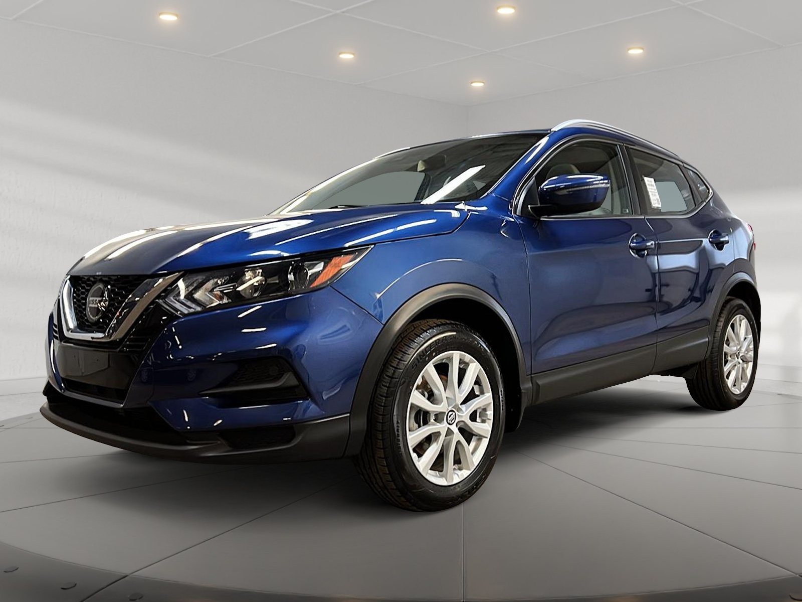 Nissan Qashqai SV TOIT 4RM 2023 - image #1