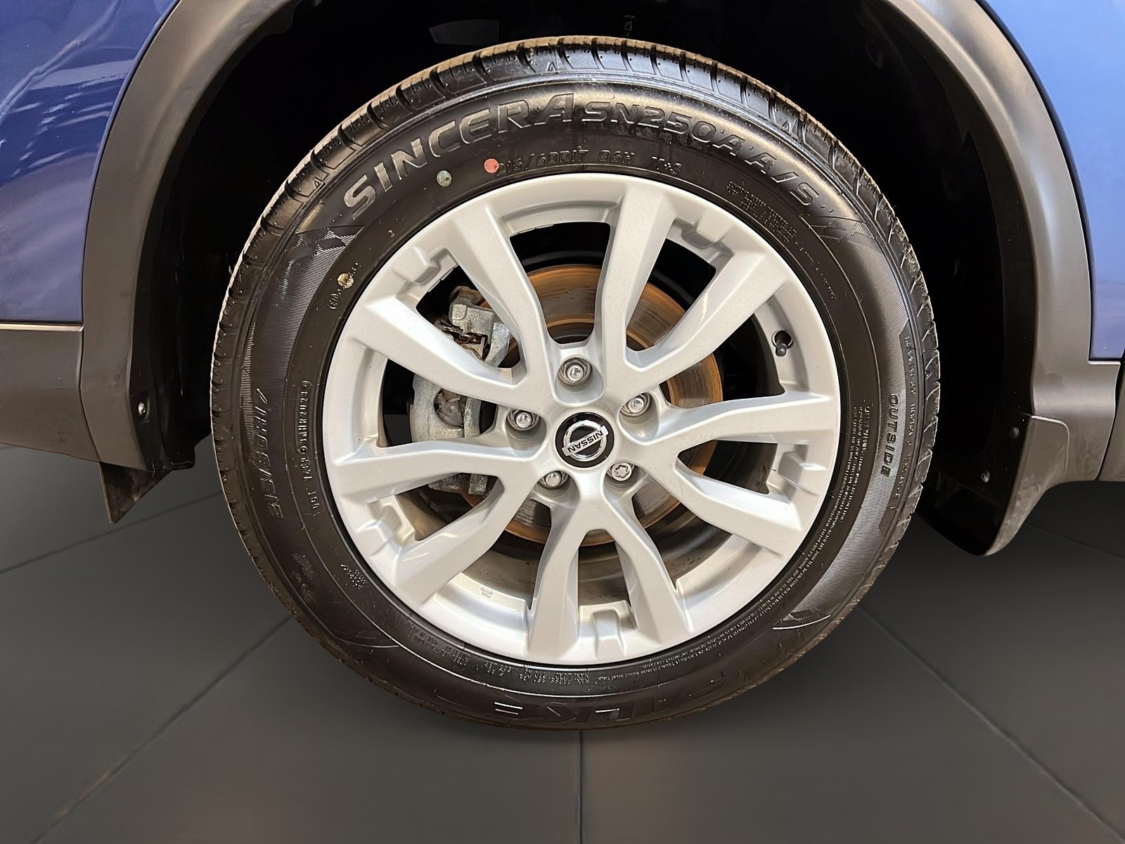 Nissan Qashqai SV TOIT 4RM 2023 - image #28