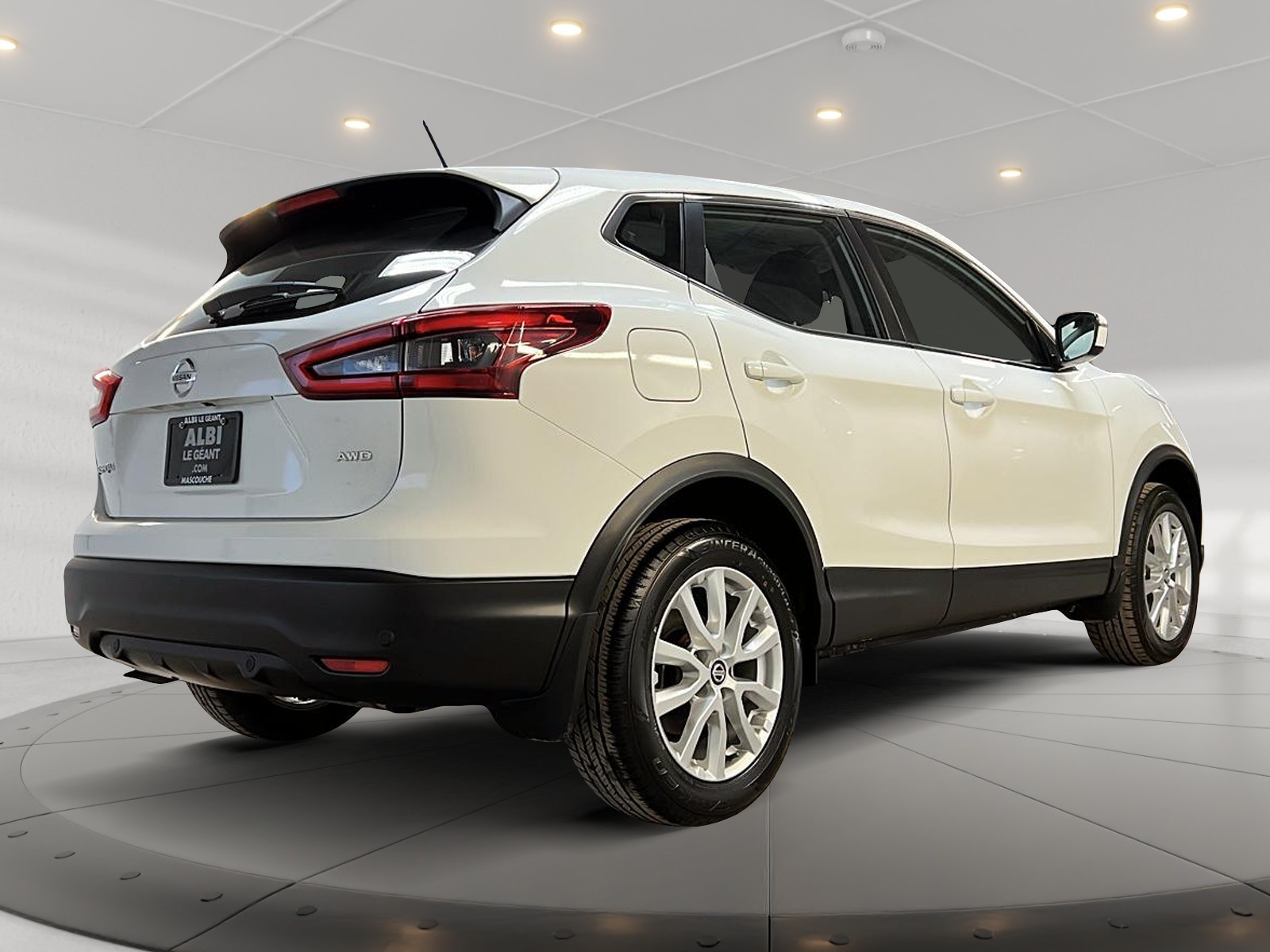 Nissan Qashqai S 4RM 2023 - image #4