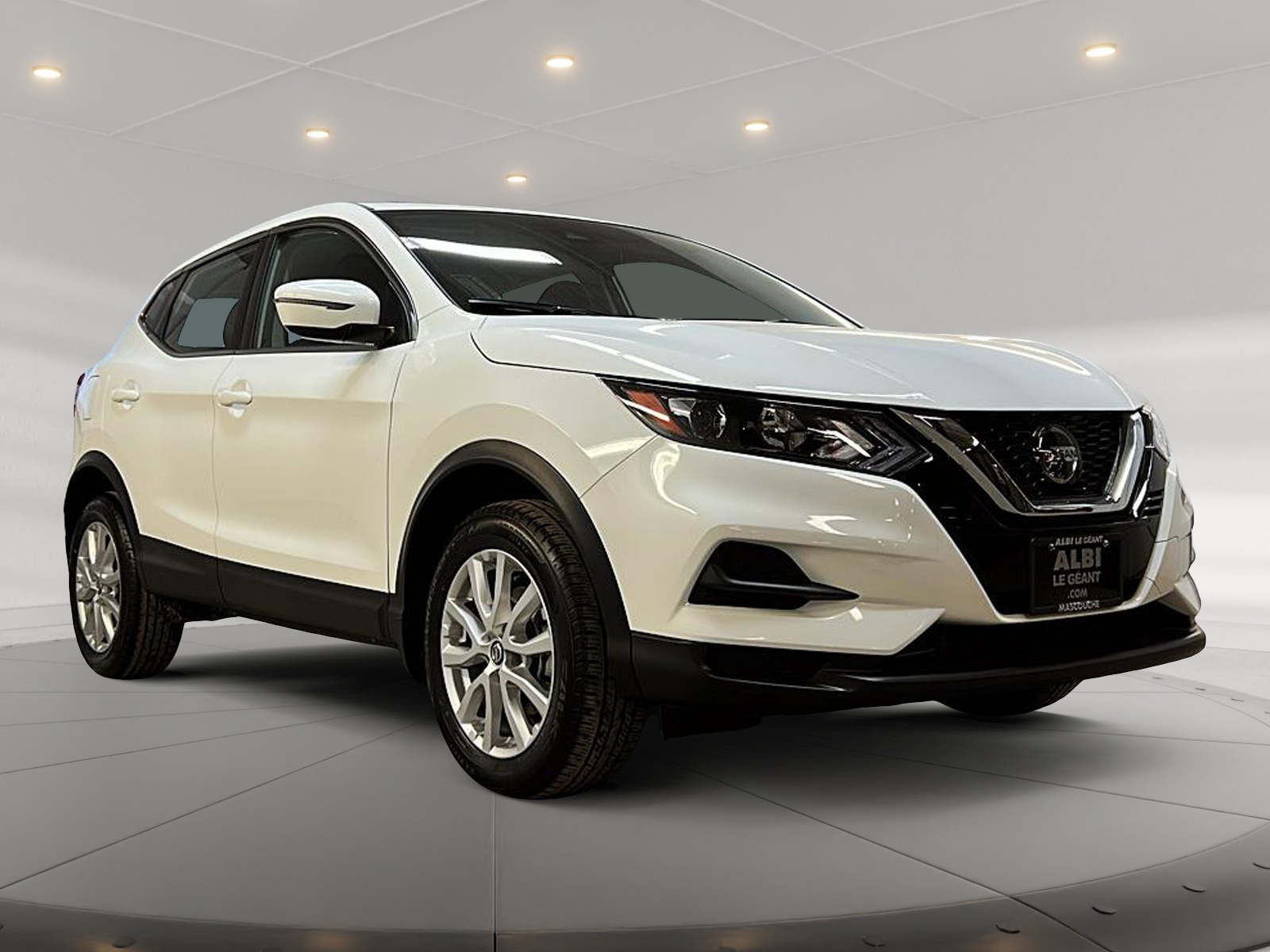 Nissan Qashqai S 4RM 2023 - image #3