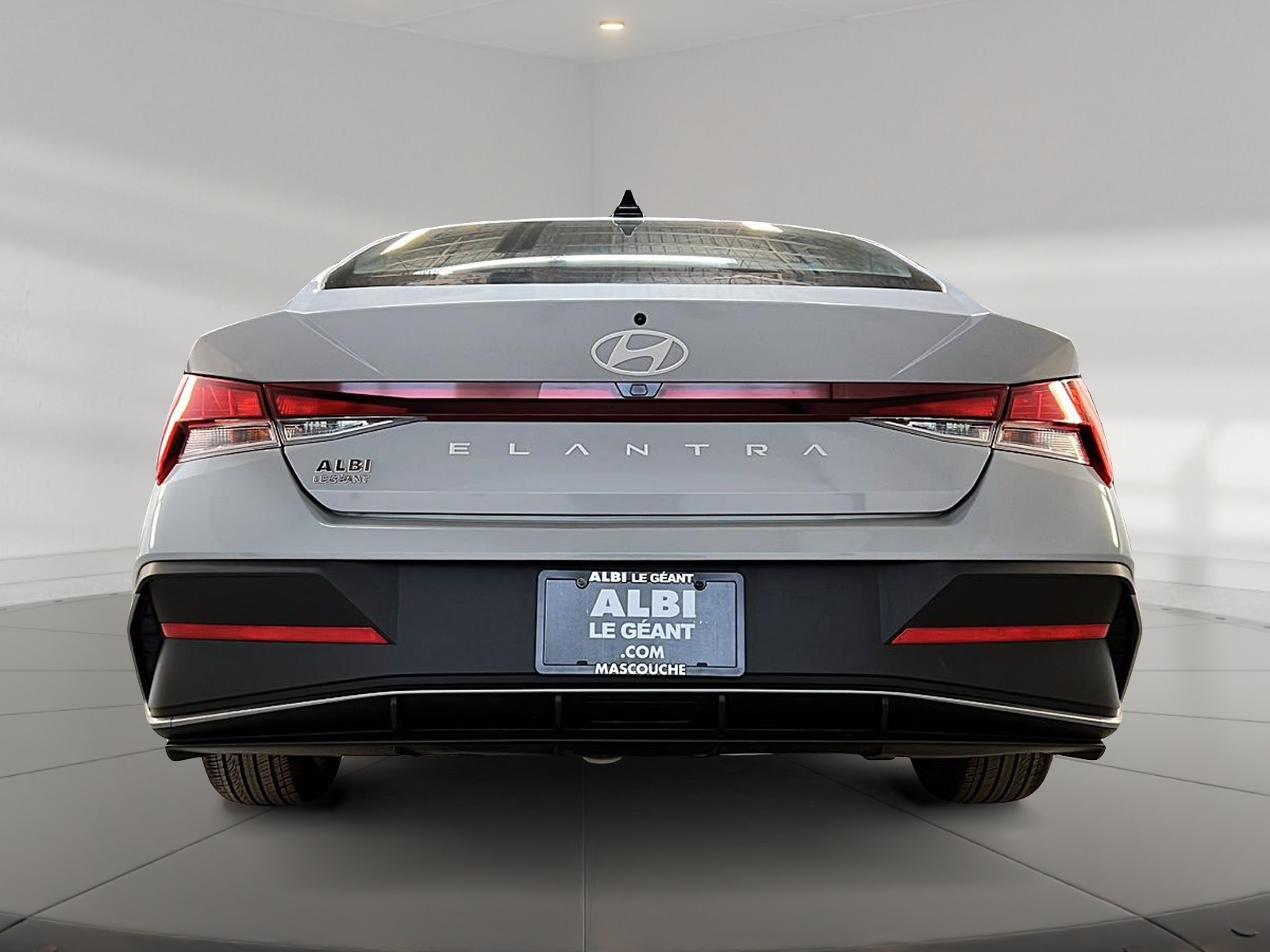 Hyundai Elantra PREFERRED TECH TOIT NAV 2024 - image #5