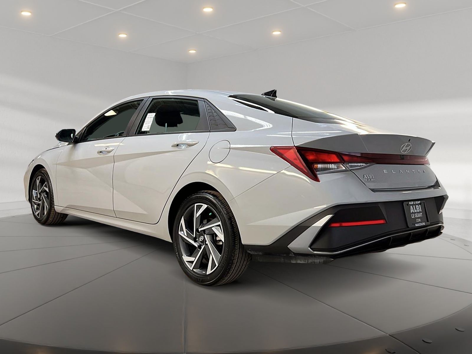 Hyundai Elantra 2024 - Image #6