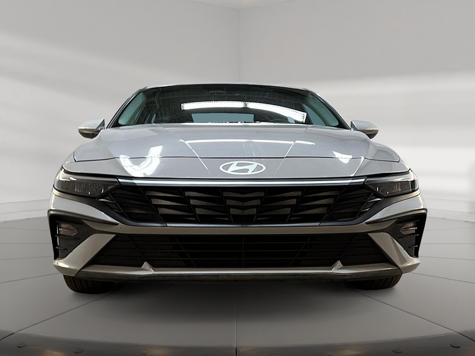 Hyundai Elantra PREFERRED TECH TOIT NAV 2024 - image #2