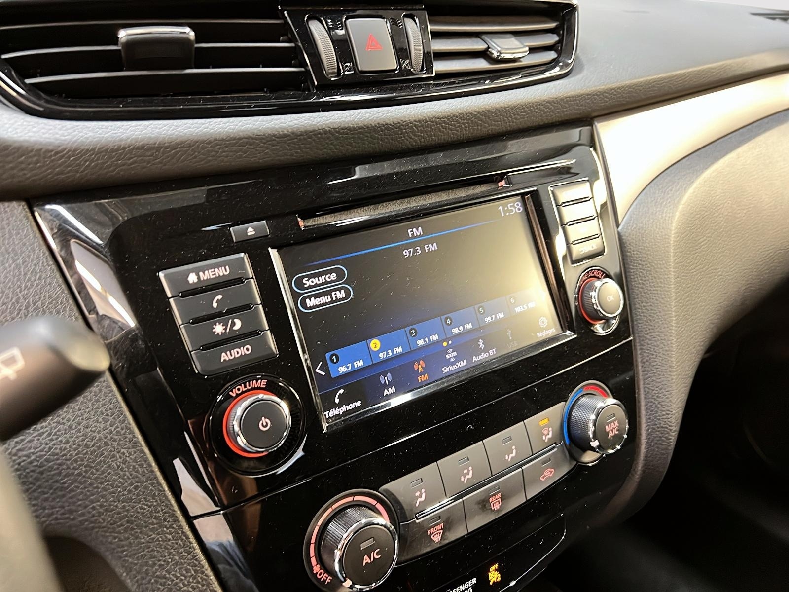 Nissan Qashqai S 4RM 2023 - image #16