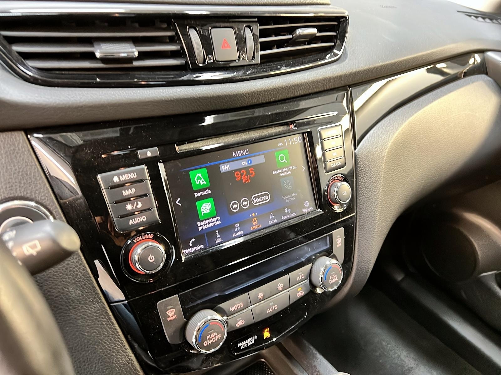 Nissan Qashqai SL CUIR TOIT NAV 4RM 2022 - image #17