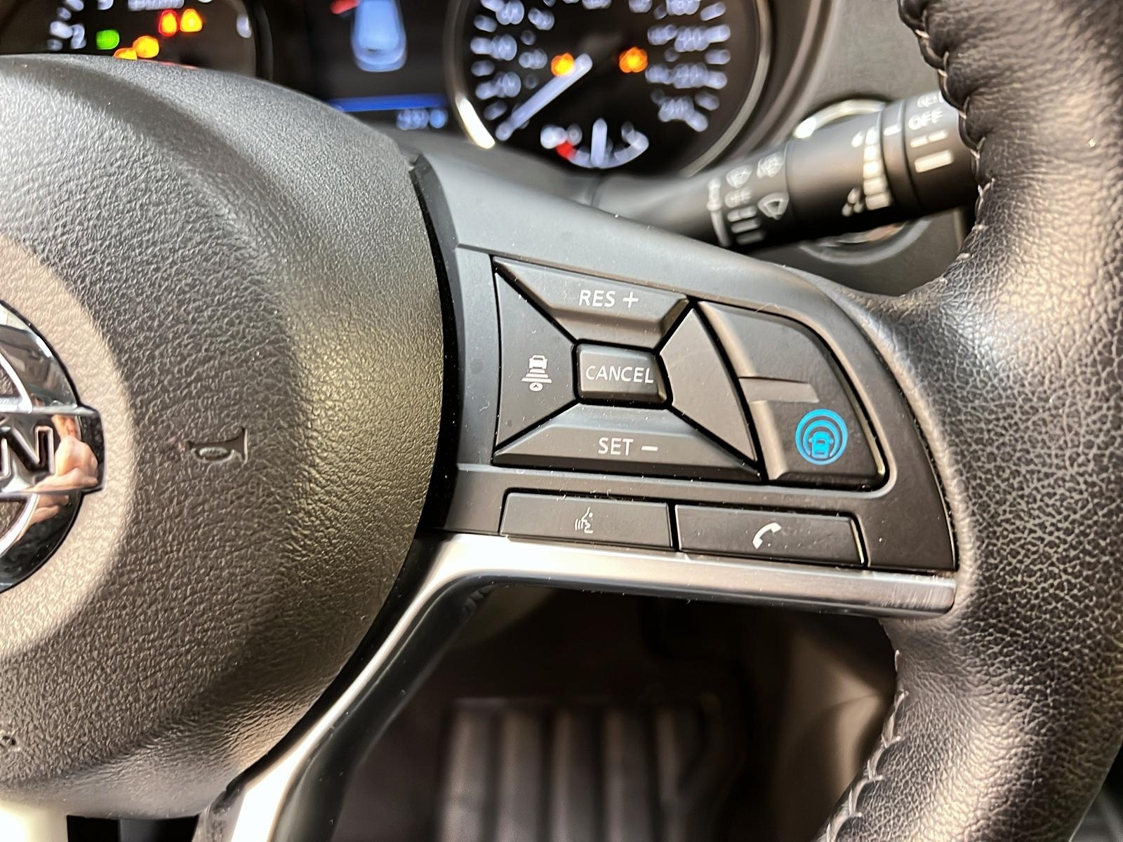 Nissan Qashqai SL CUIR TOIT NAV 4RM 2022 - image #20