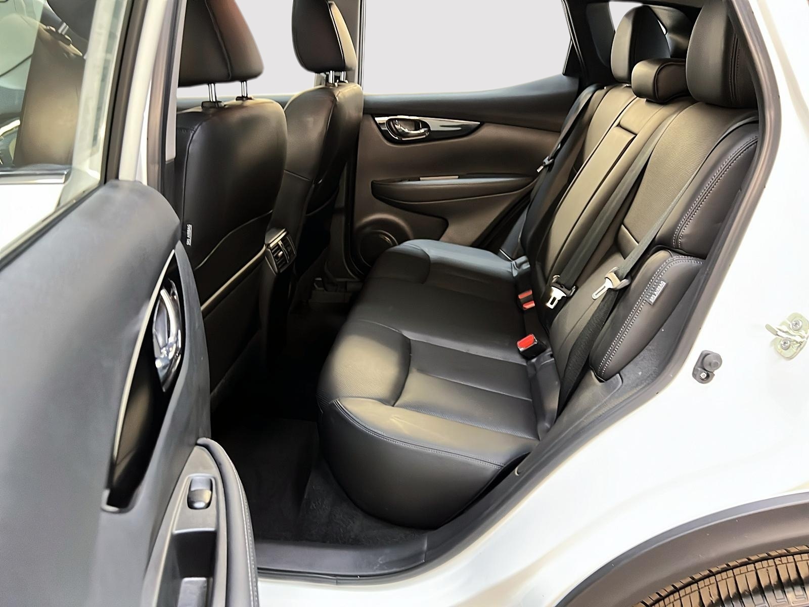 Nissan Qashqai SL CUIR TOIT NAV 4RM 2022 - image #9