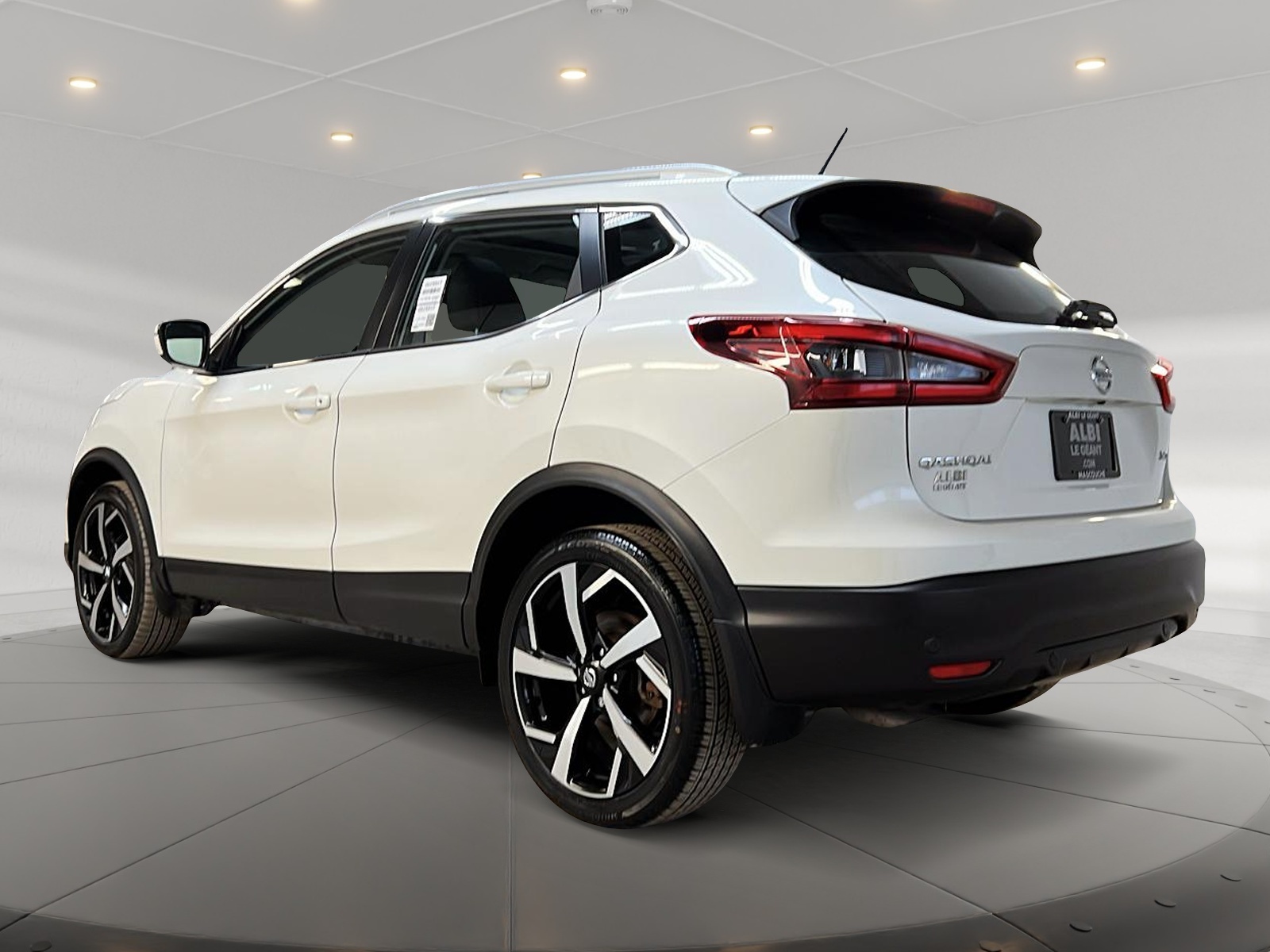 Nissan Qashqai SL CUIR TOIT NAV 4RM 2022 - image #6