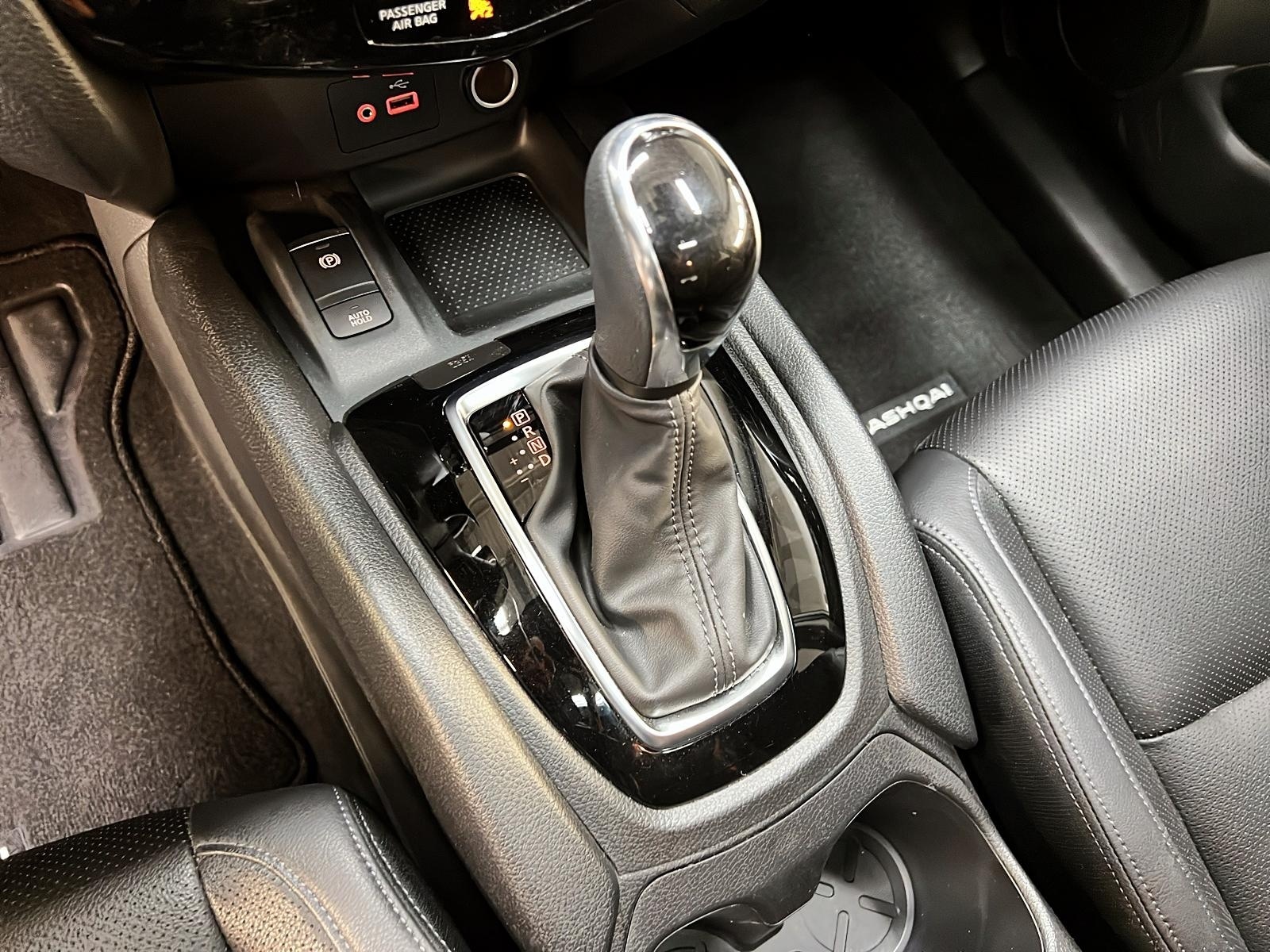 Nissan Qashqai SL CUIR TOIT NAV 4RM 2022 - image #14