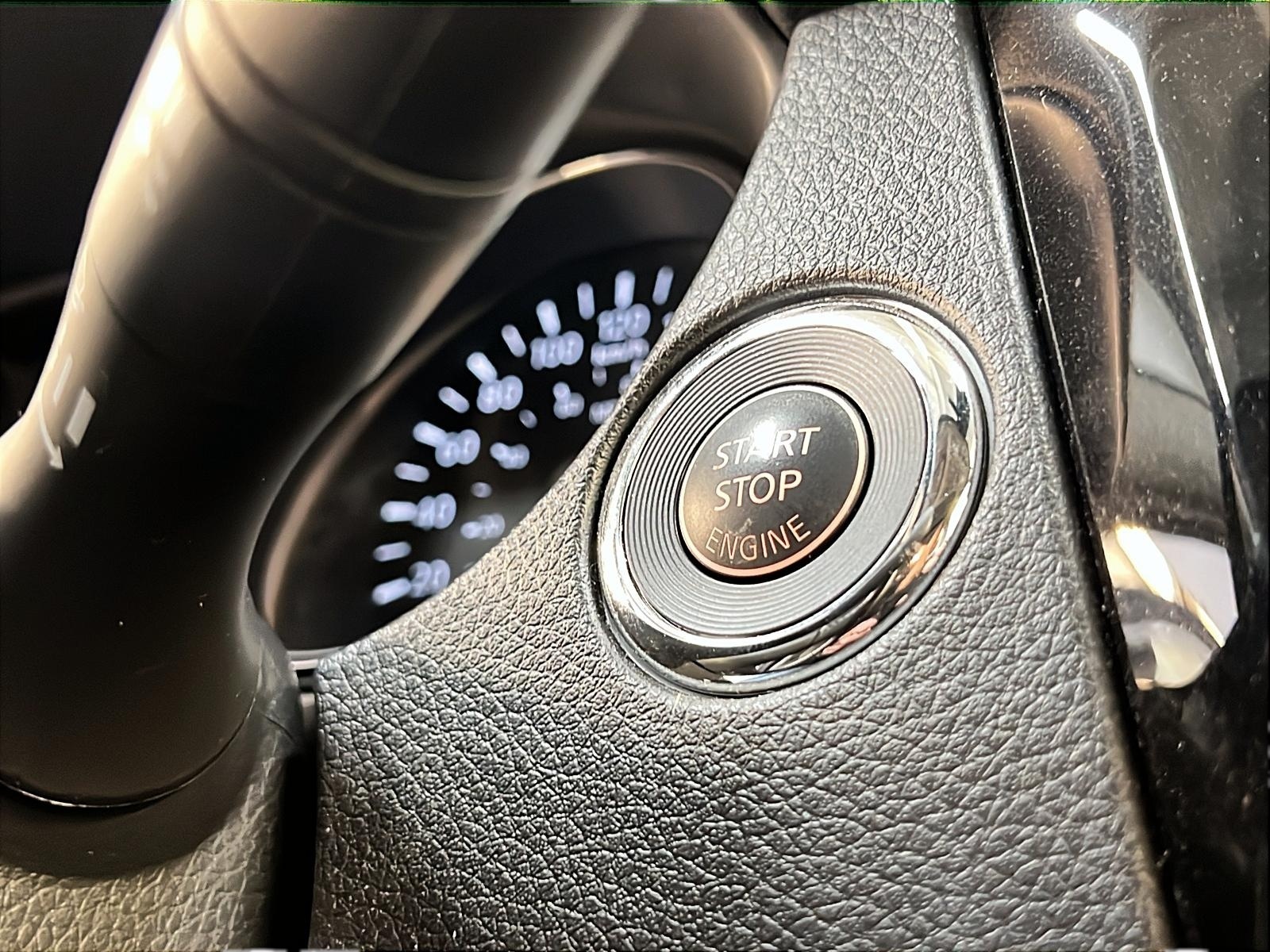 Nissan Qashqai SL CUIR TOIT NAV 4RM 2022 - image #19