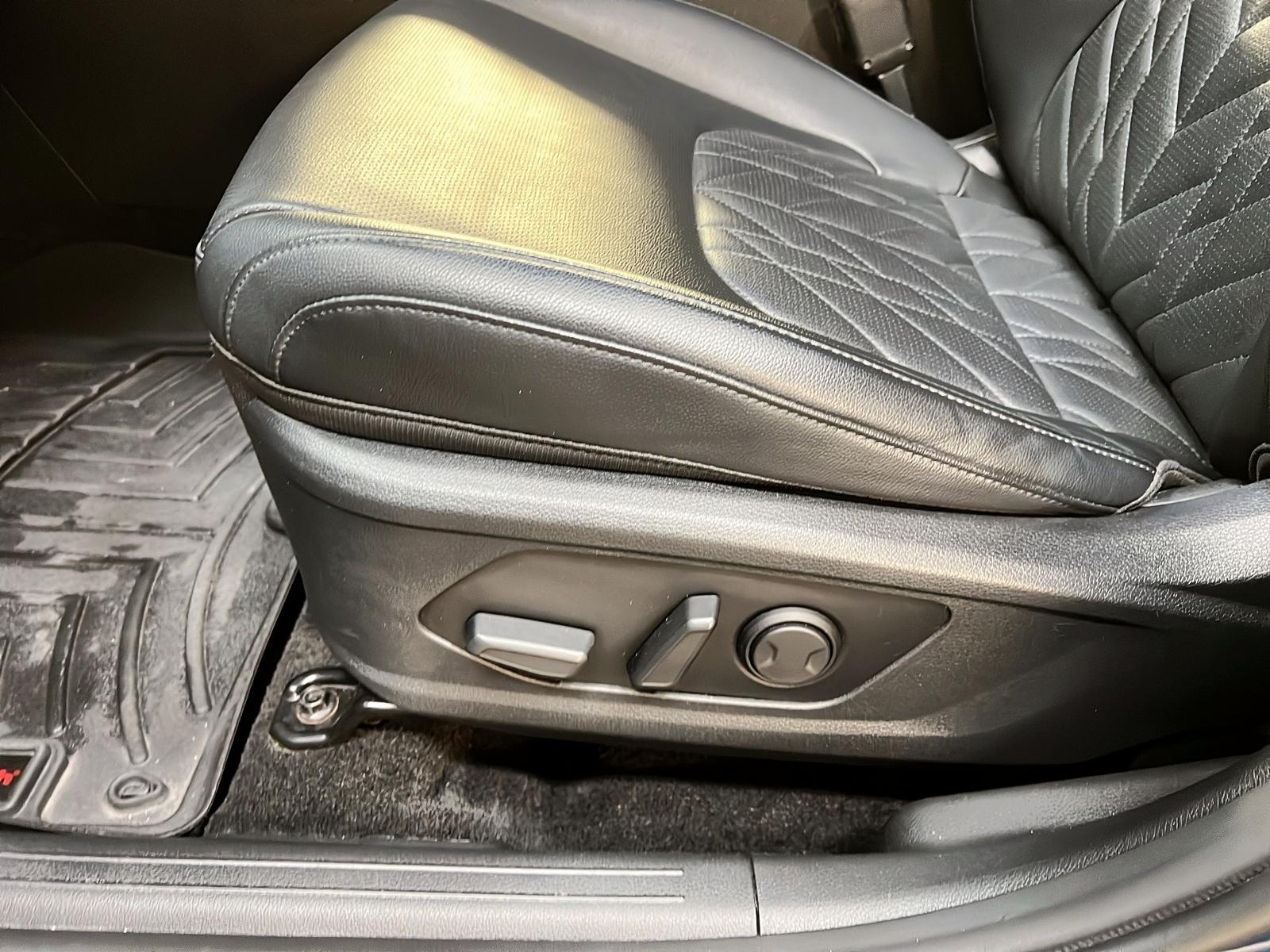 Kia Sportage X LINE CUIR 4RM 2023 - image #23