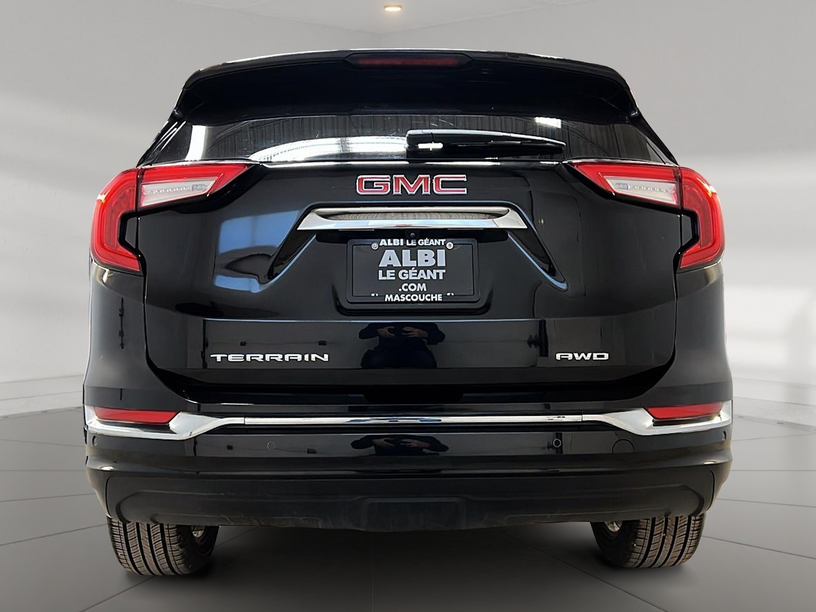 GMC Terrain DENALI CUIR TOIT PANO NAV 4RM 2023 - image #5