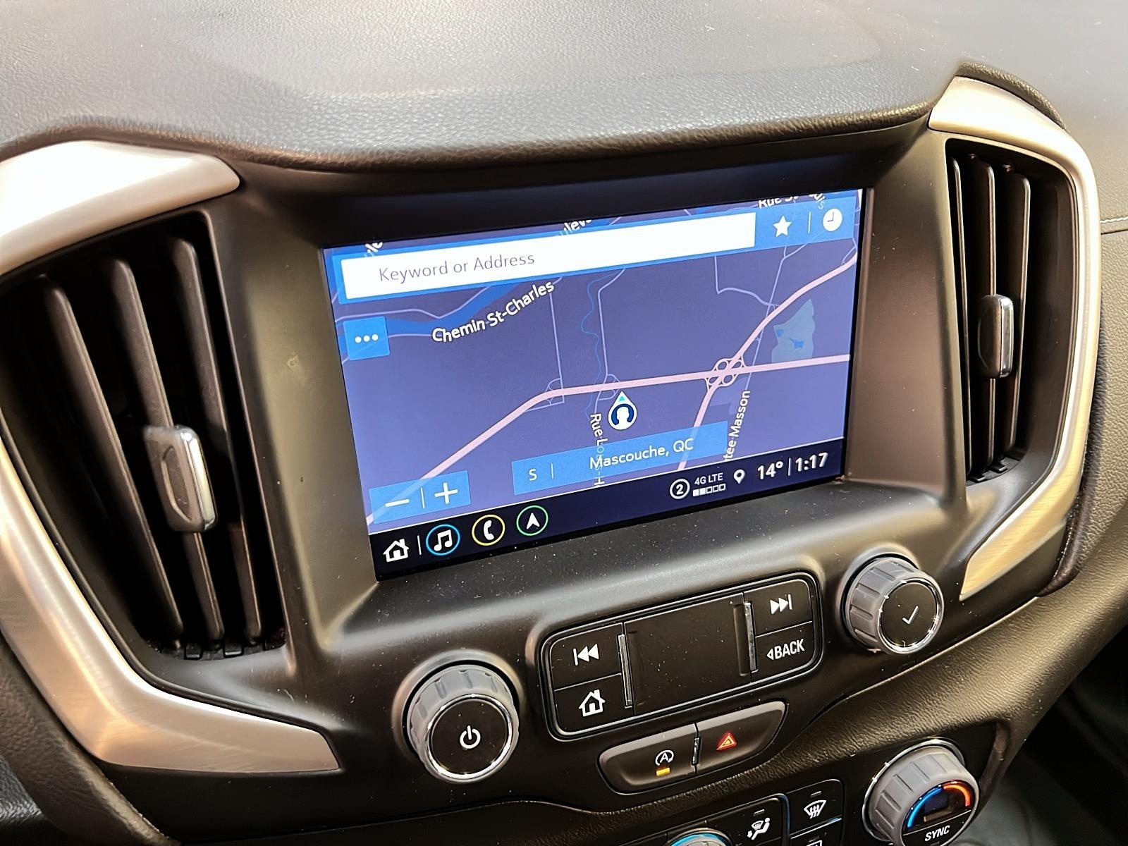 GMC Terrain 2023 - Image #20