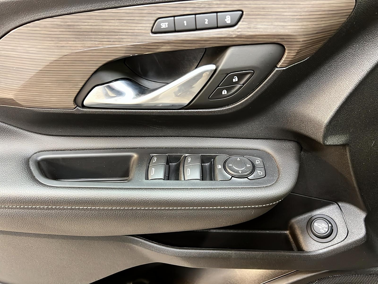 GMC Terrain 2023 - Image #25
