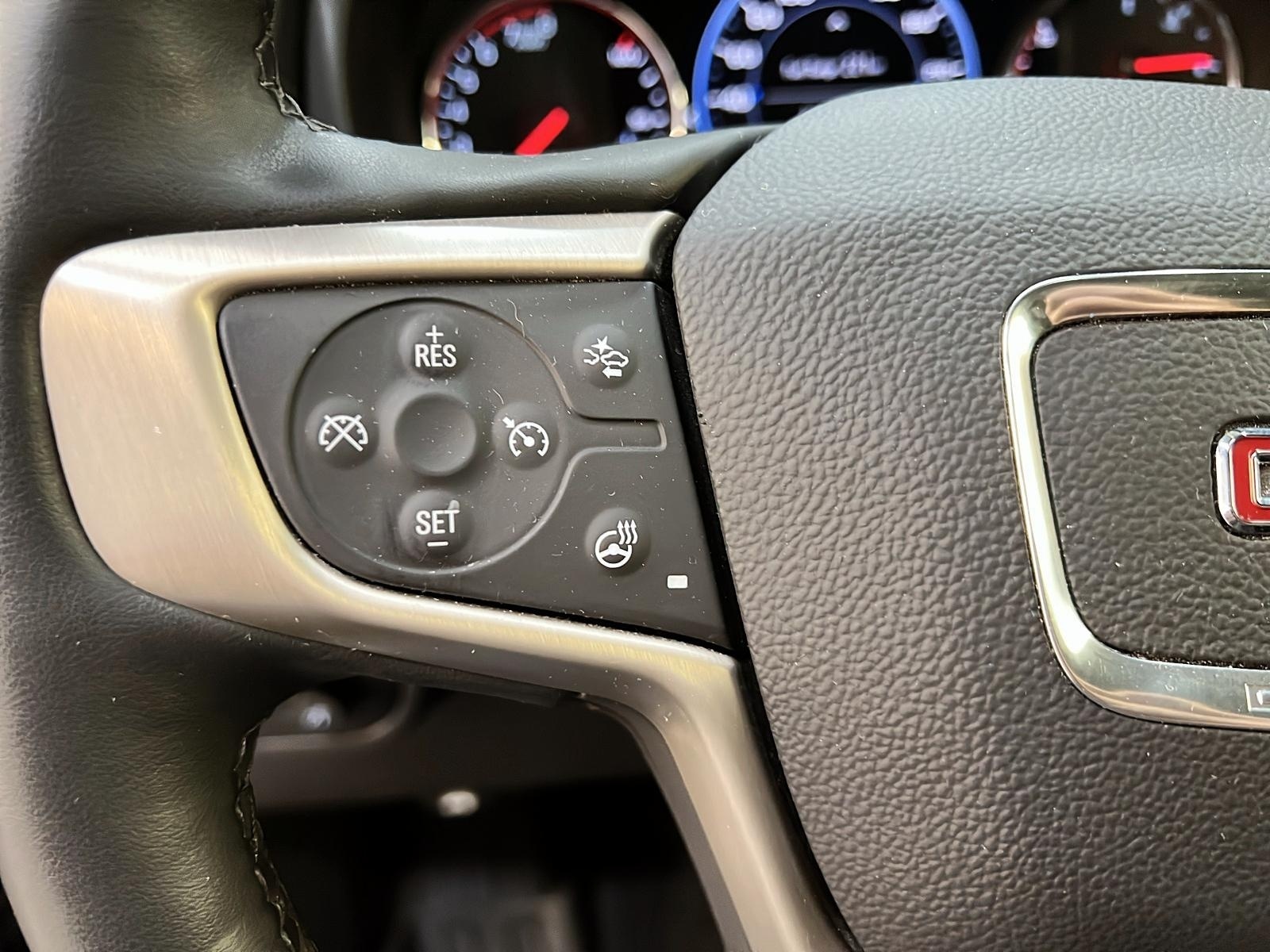 GMC Terrain DENALI CUIR TOIT PANO NAV 4RM 2023 - image #23