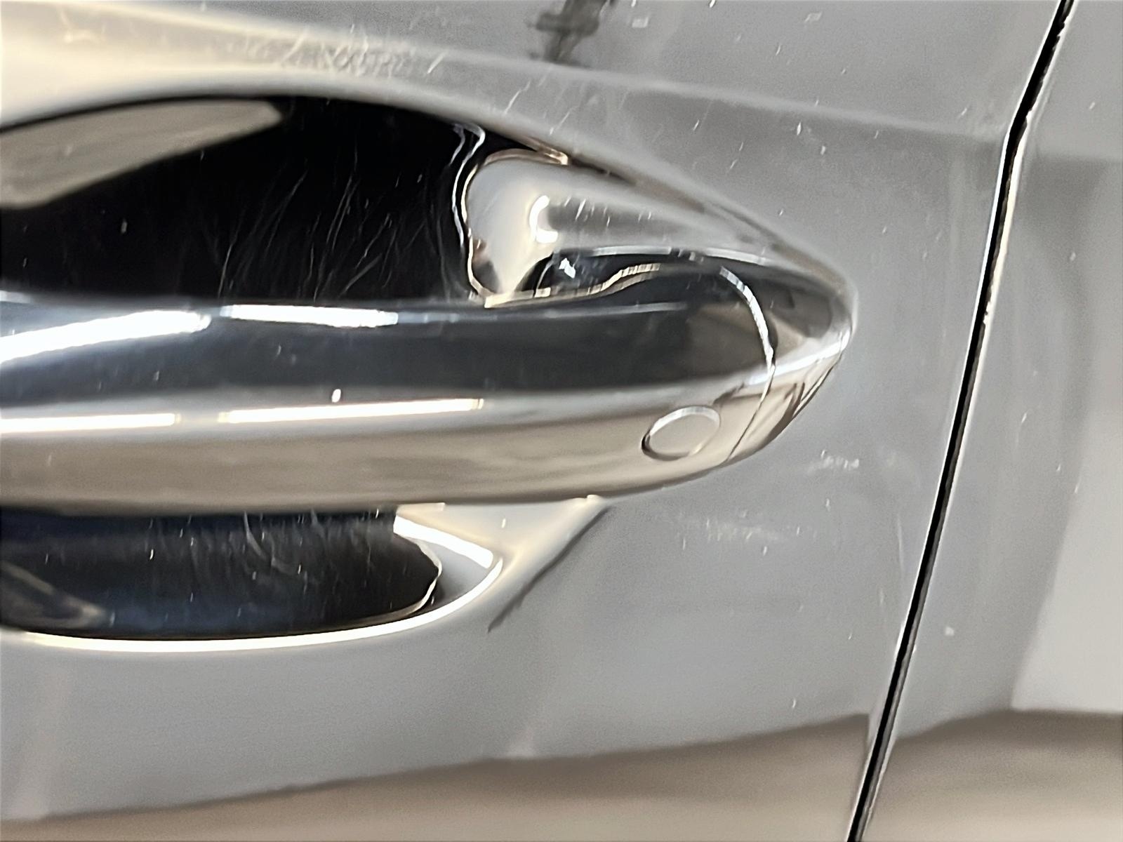 Hyundai Tucson ULTIMATE HYBRIDE CUIR TOIT PANO 4RM 2023 - image #28