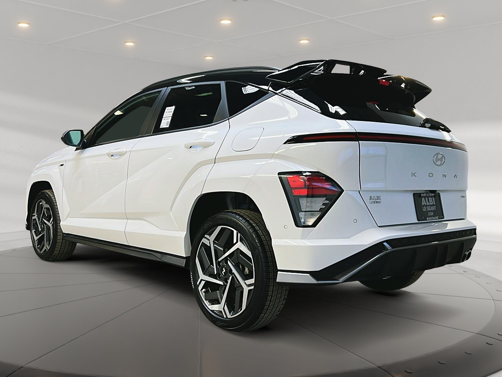 Hyundai Kona N-LINE ULTIMATE 1.6T TOIT NAV 4RM 2024 - image #6