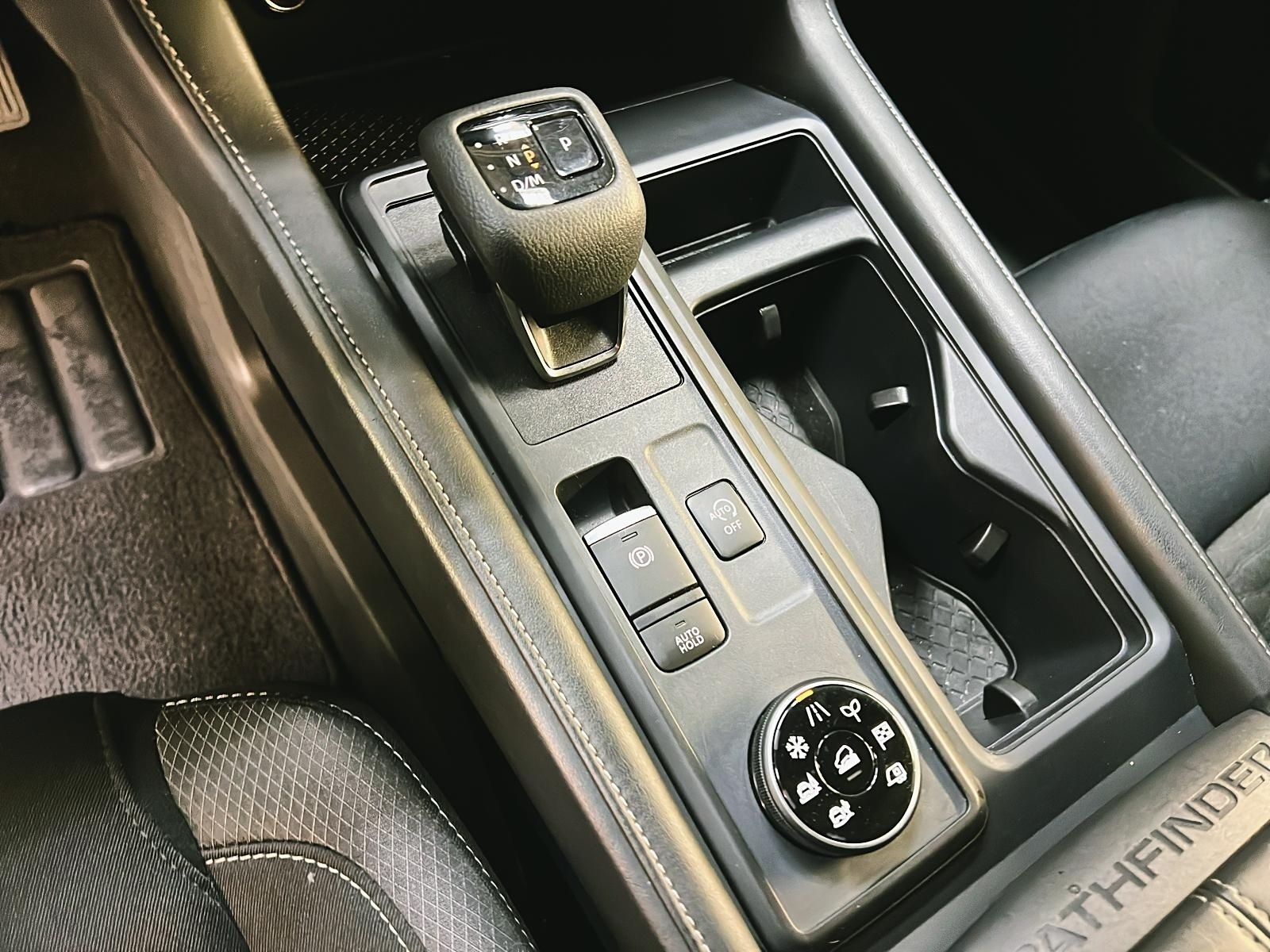 Nissan Pathfinder S 4RM 2024 - image #13