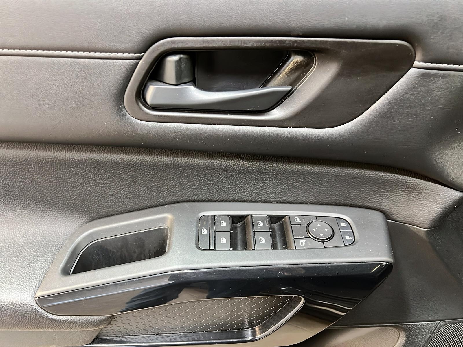 Nissan Pathfinder S 4RM 2024 - image #21