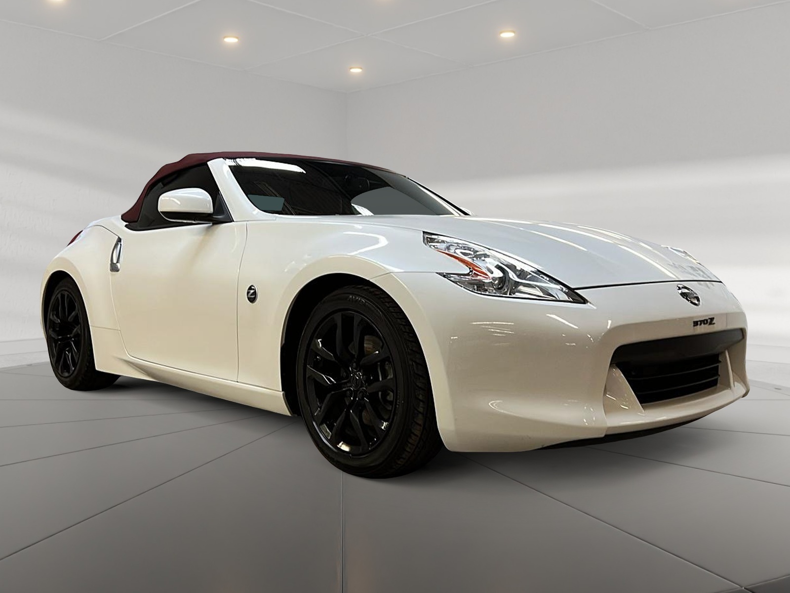 Nissan 370Z TOURING CONVERTIBLE 2010 - image #4
