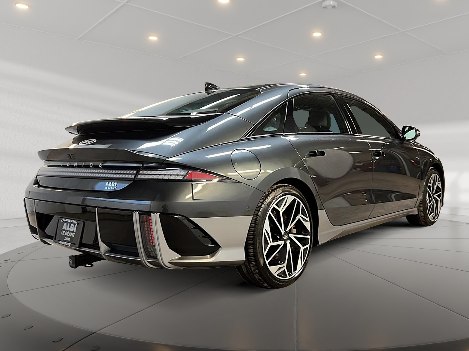 Hyundai IONIQ 6 PREFERRED ULTIMATE CUIR TOIT NAV 2024 - image #4