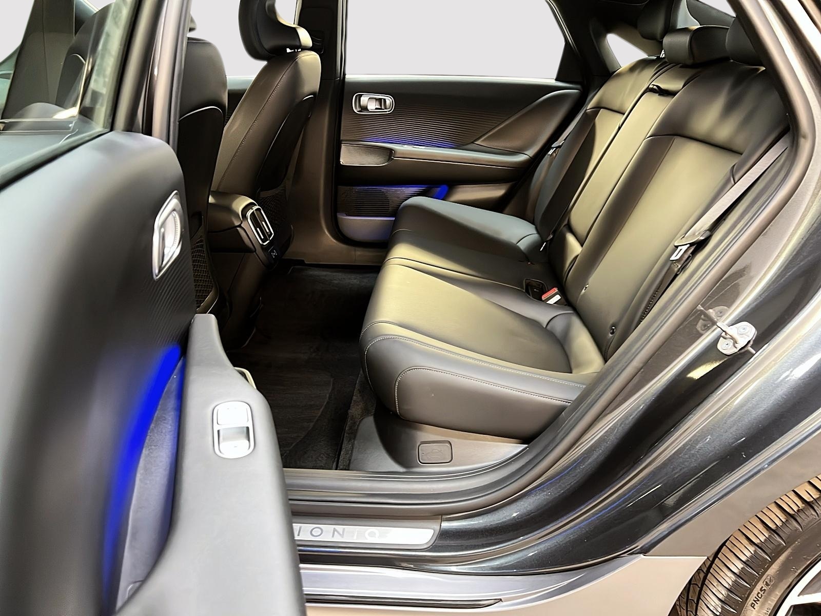 Hyundai IONIQ 6 PREFERRED ULTIMATE CUIR TOIT NAV 2024 - image #9