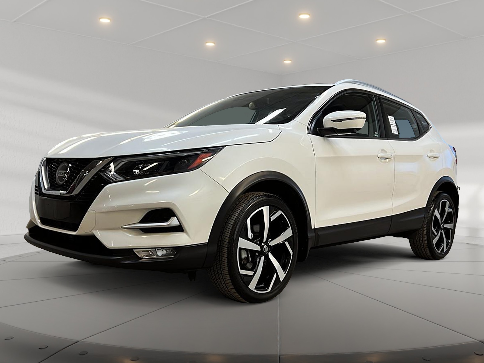 Nissan Qashqai 2022 - Image #1