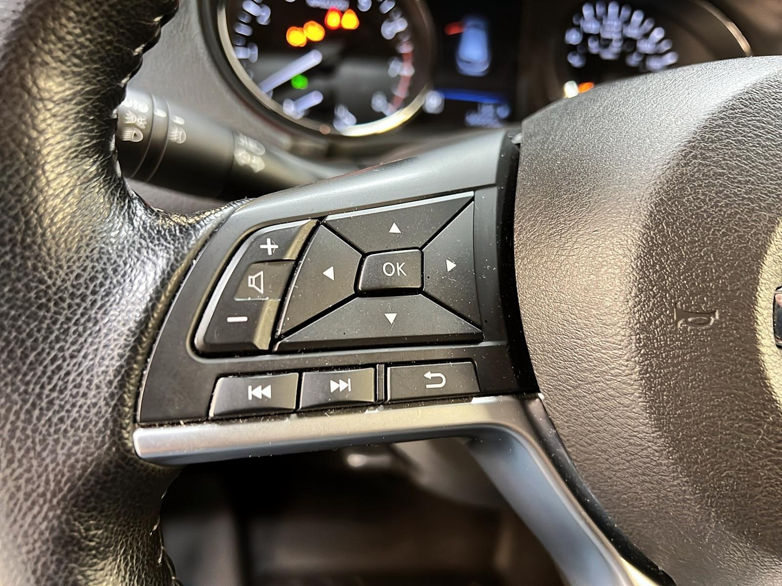 Nissan Qashqai SL PLATINUM CUIR TOIT NAV 4RM 2022 - image #21