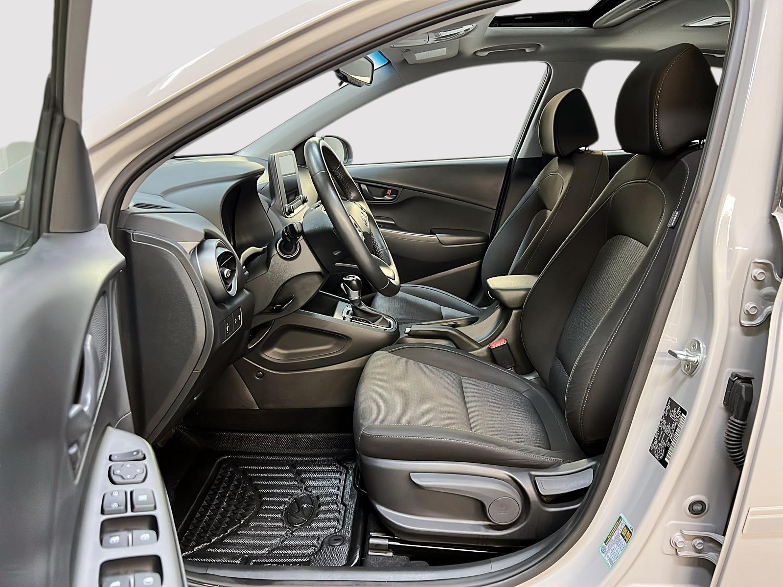 Hyundai Kona PREFERRED SPECIAL EDITION 4RM 2022 - image #7