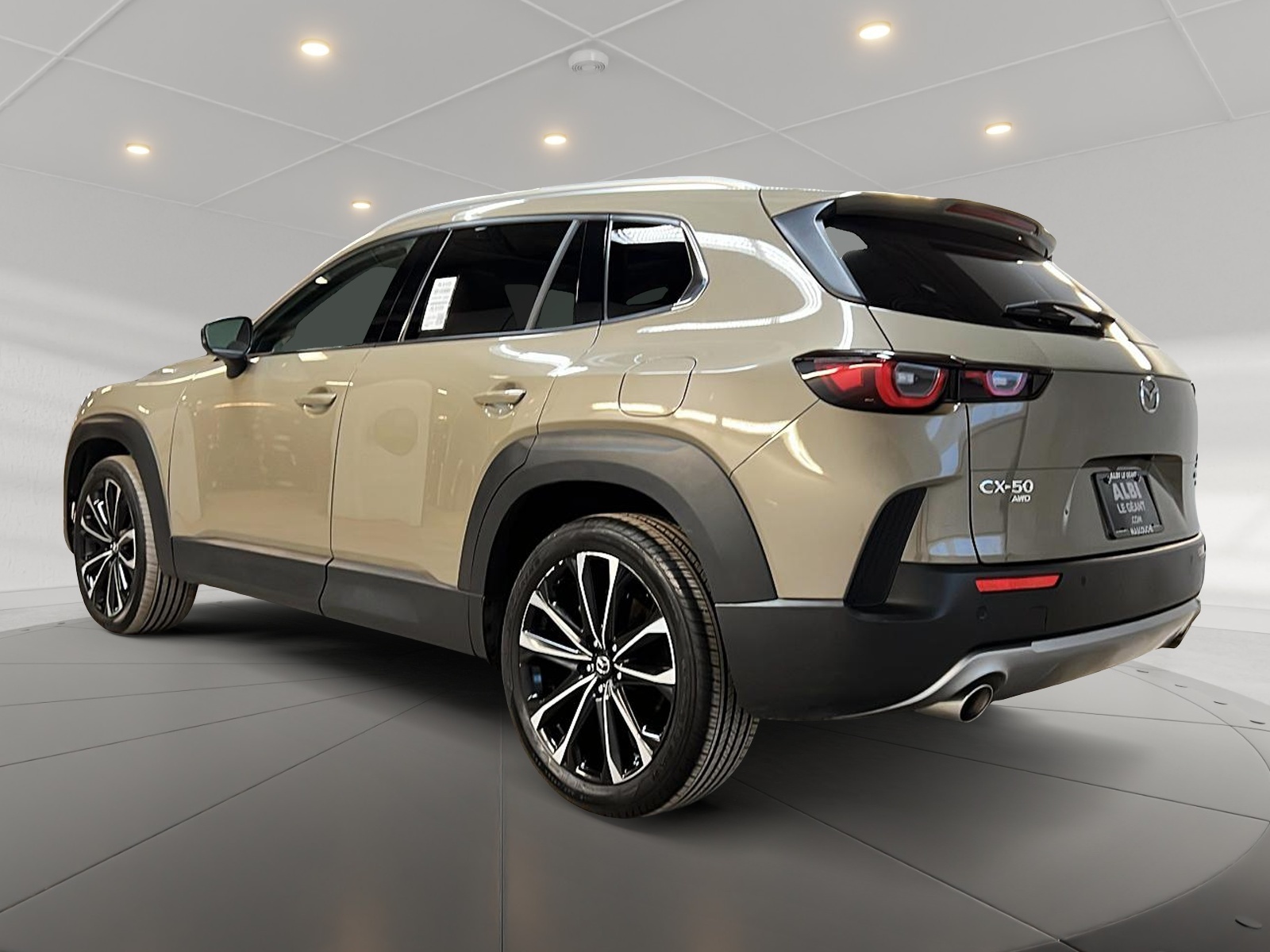 Mazda CX-50 GT TURBO CUIR TOIT PANO NAV 4RM 2024 - image #6