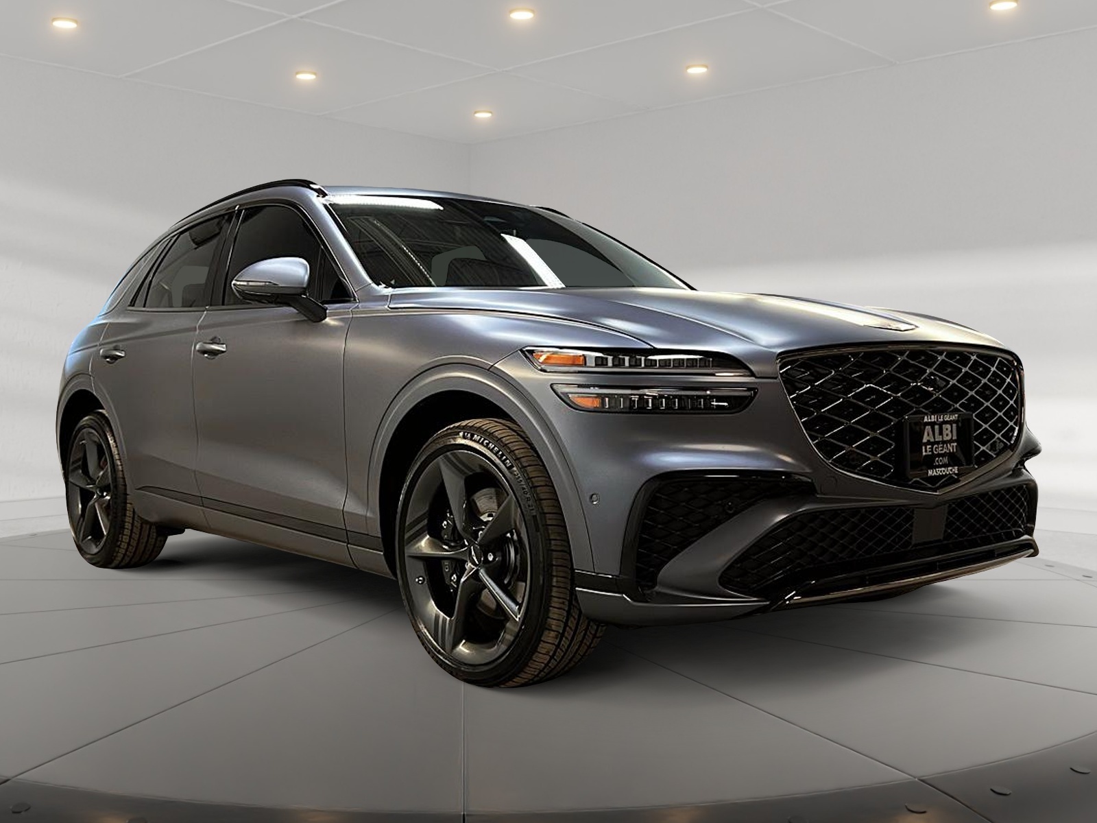 Genesis GV70 SPORT 3.5T CUIR TOIT PANO NAV 4RM 2026 - image #3