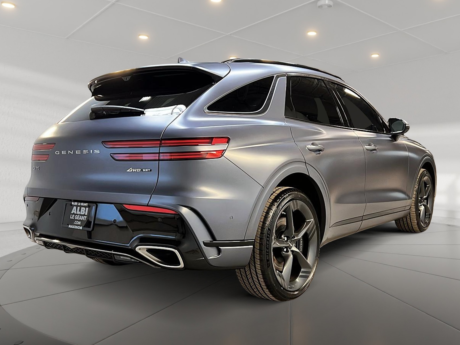 Genesis GV70 SPORT 3.5T CUIR TOIT PANO NAV 4RM 2026 - image #4