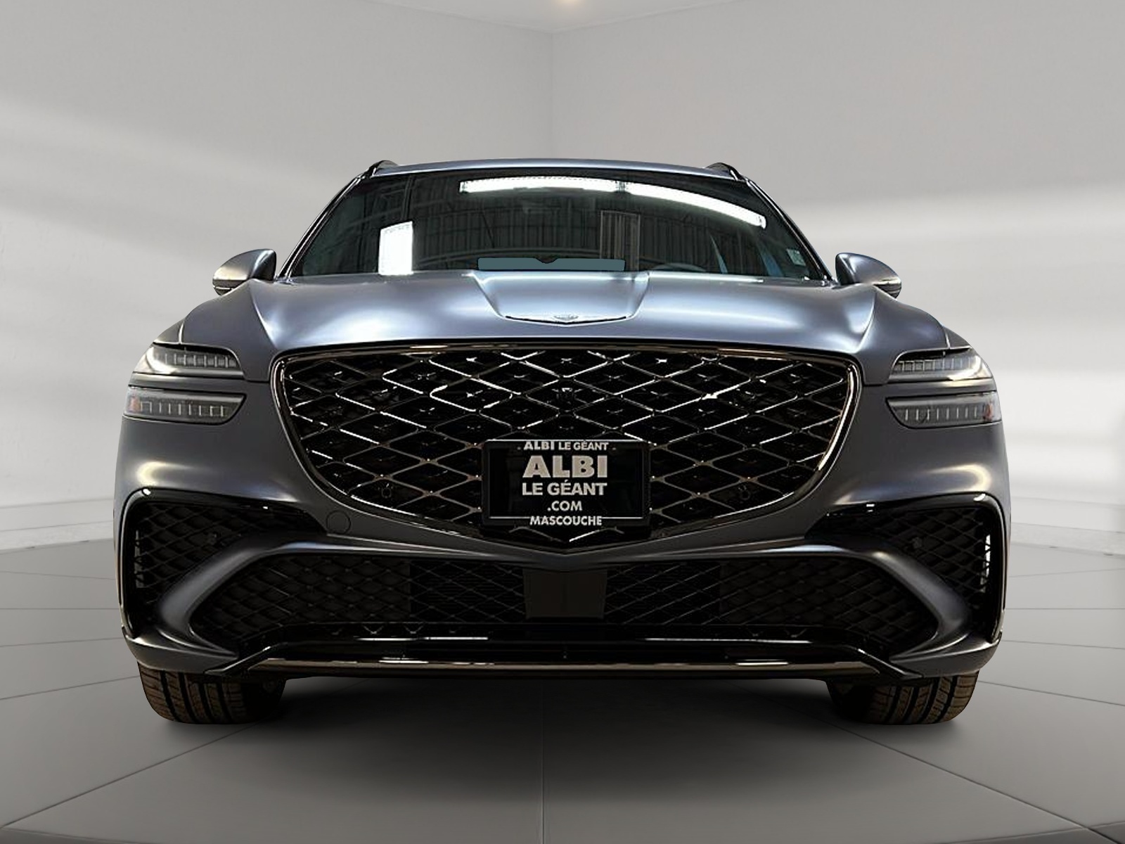 Genesis GV70 SPORT 3.5T CUIR TOIT PANO NAV 4RM 2026 - image #2