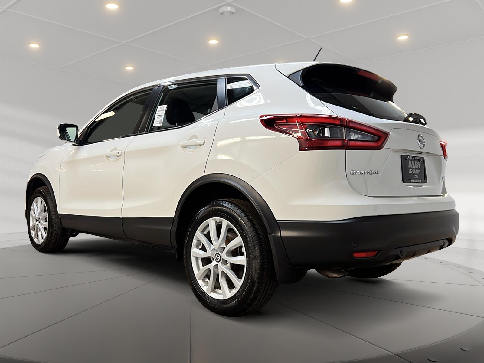 Nissan Qashqai S 2023 - image #6