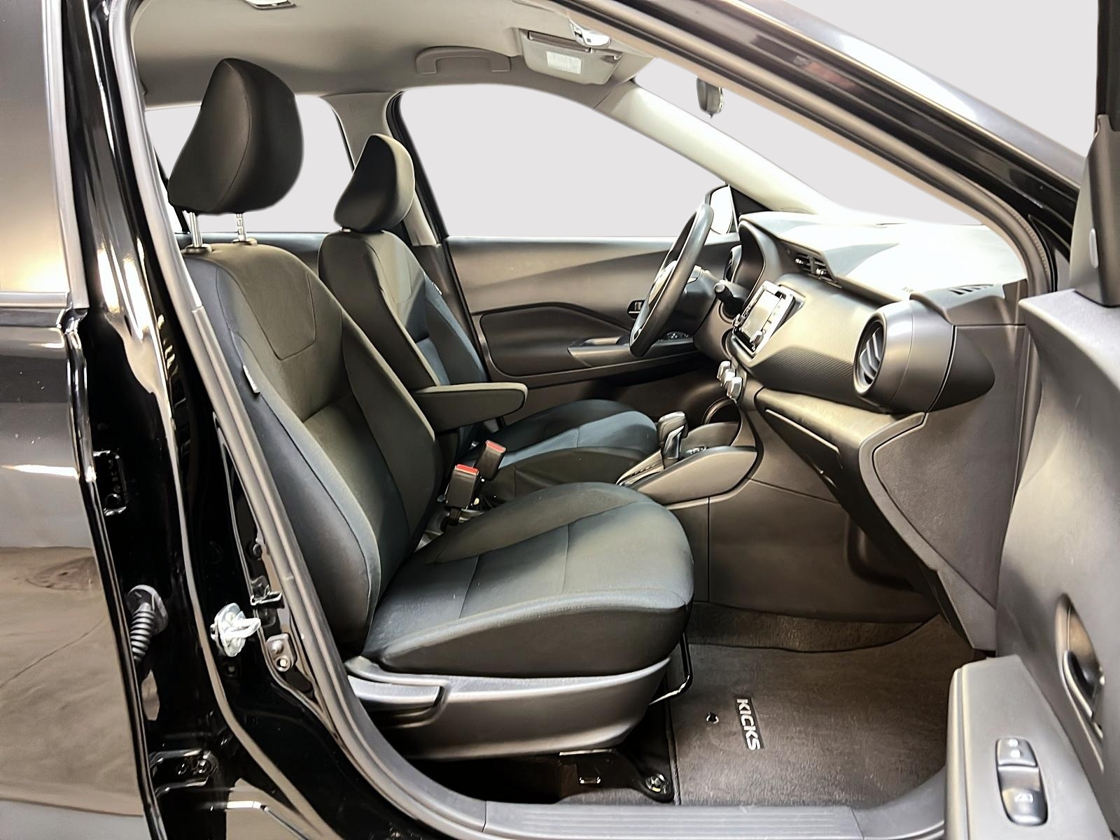 Nissan Kicks 2023 - Image #8
